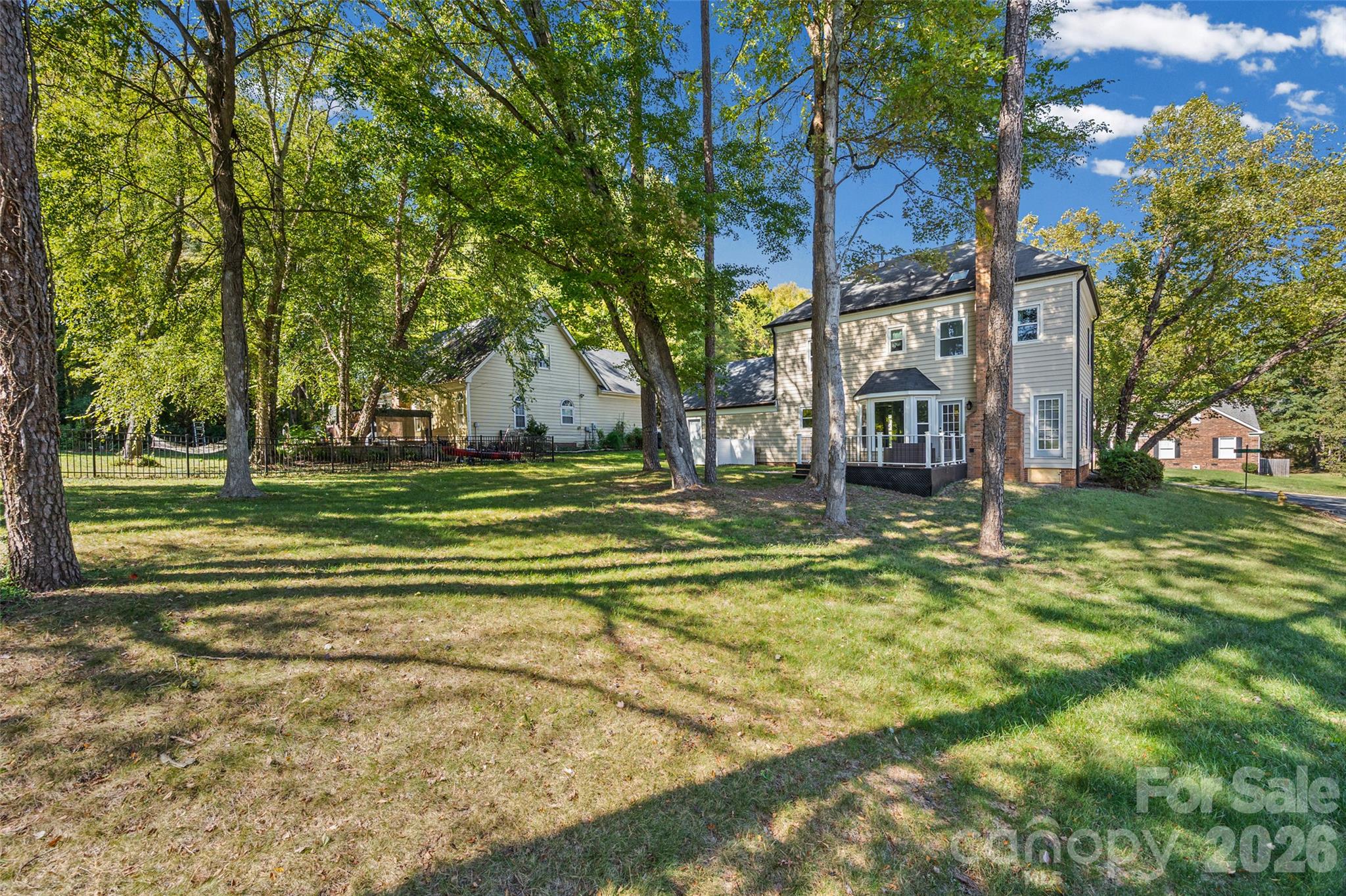 Single Family Residence at 612 Grays Creek Lane, Charlotte, photo 24 of 25