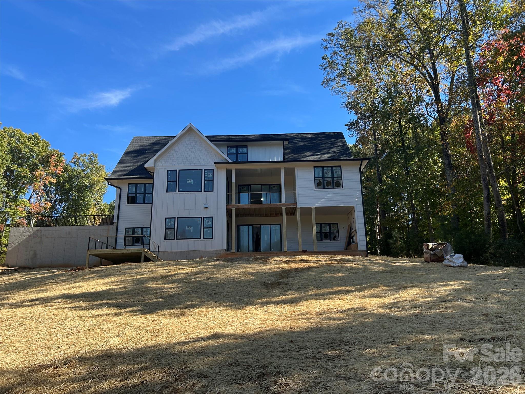 Single Family Residence at 541 Kemp Road, Mooresville, photo 6 of 16