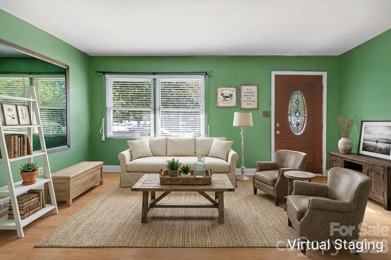 virtually staged - 2800 Parkmont Drive, Charlotte