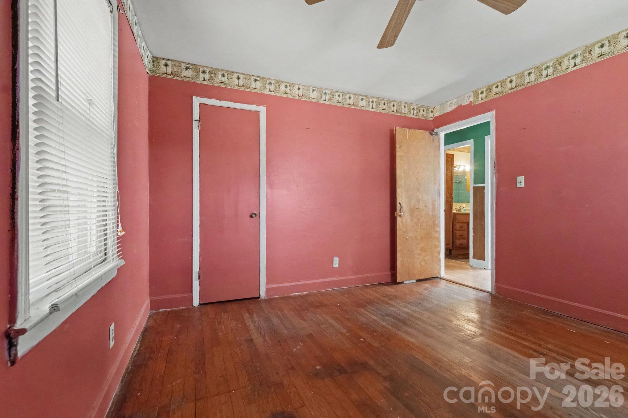 Single Family Residence at 2800 Parkmont Drive, Charlotte, photo 21 of 30