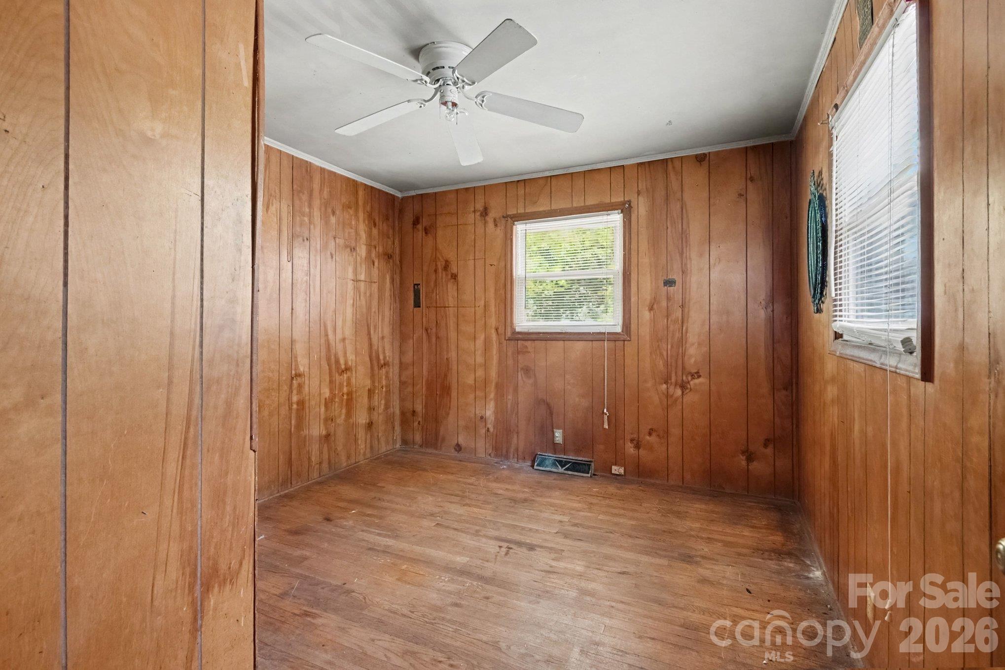 Single Family Residence at 2800 Parkmont Drive, Charlotte, photo 22 of 30
