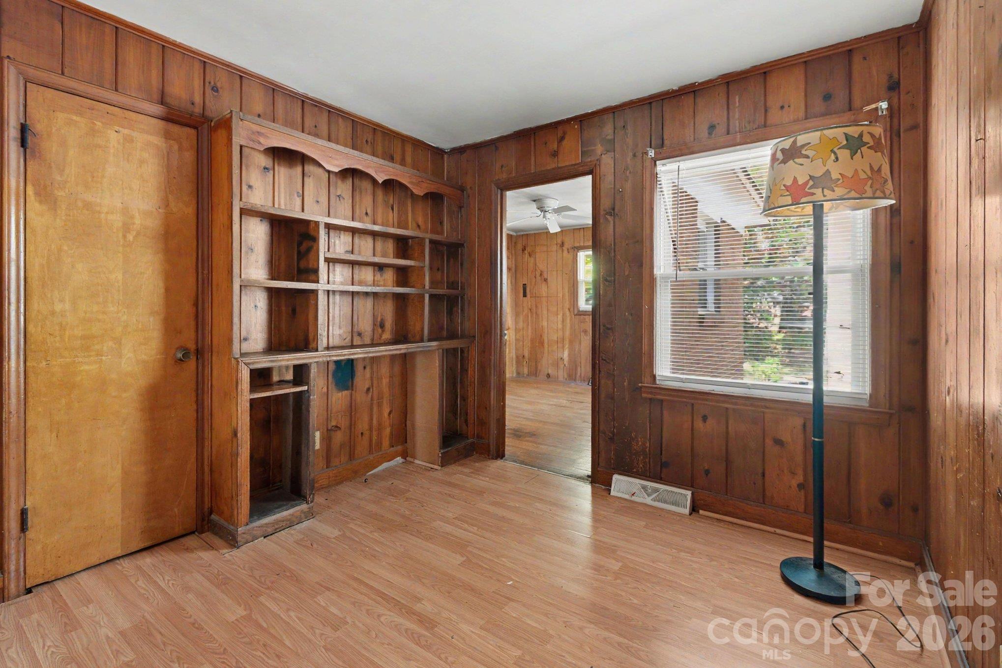 Single Family Residence at 2800 Parkmont Drive, Charlotte, photo 26 of 30