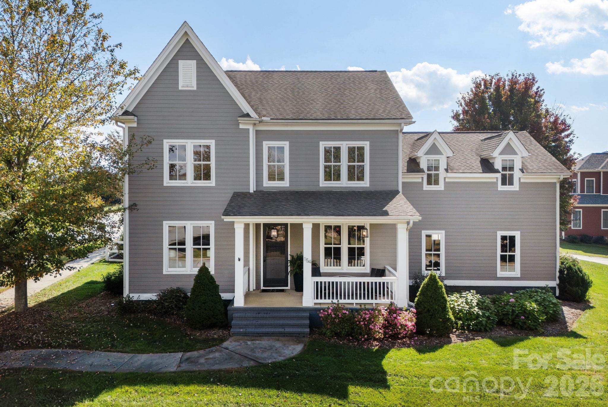 Single Family Residence at 154 Birchbark Drive, Mills River, photo 2 of 38