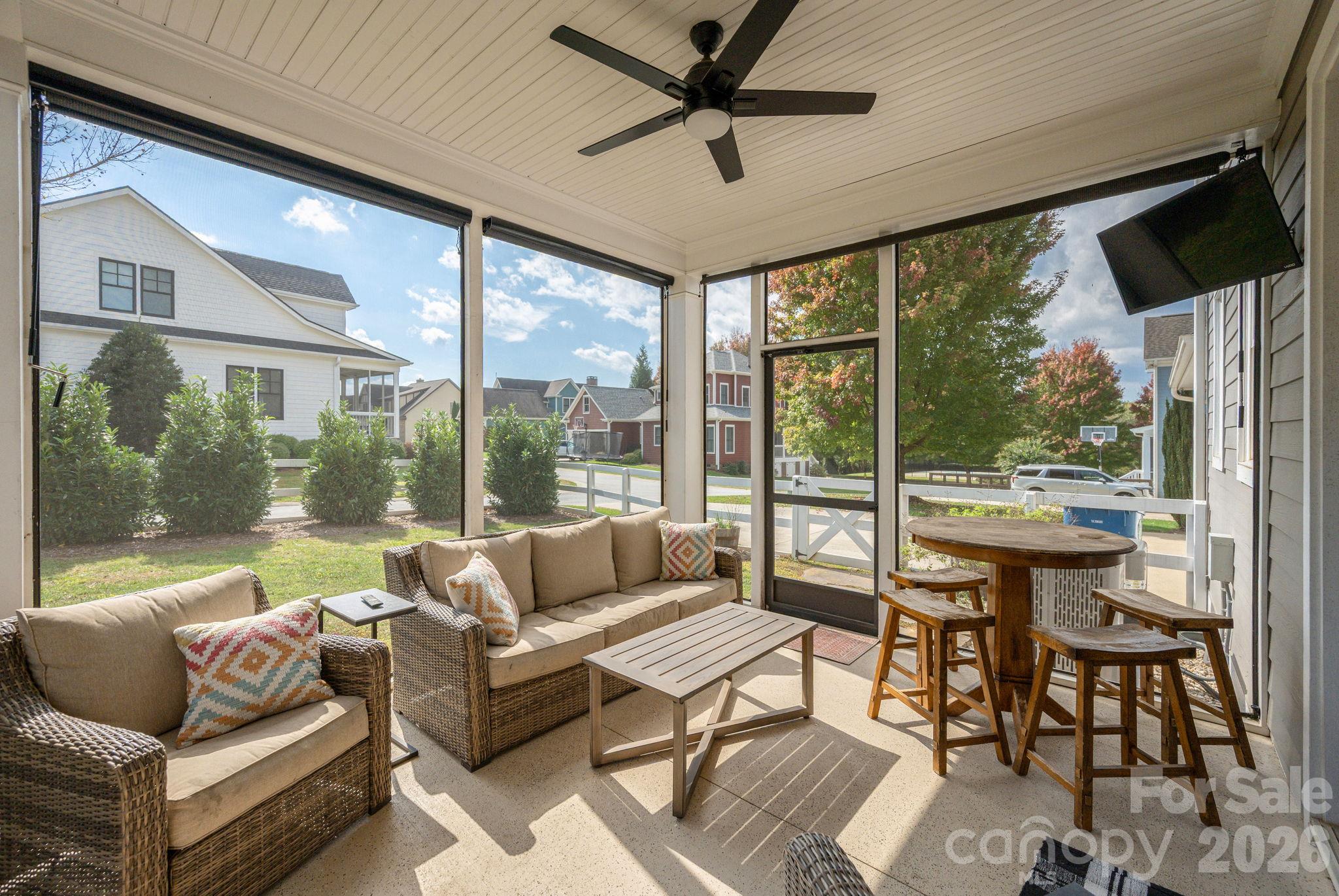 Single Family Residence at 154 Birchbark Drive, Mills River, photo 15 of 38