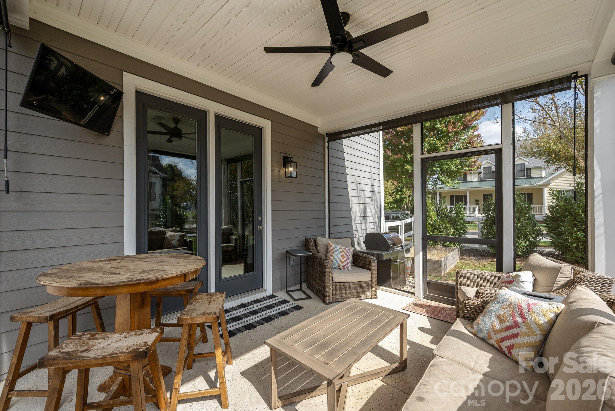 Single Family Residence at 154 Birchbark Drive, Mills River, photo 16 of 38