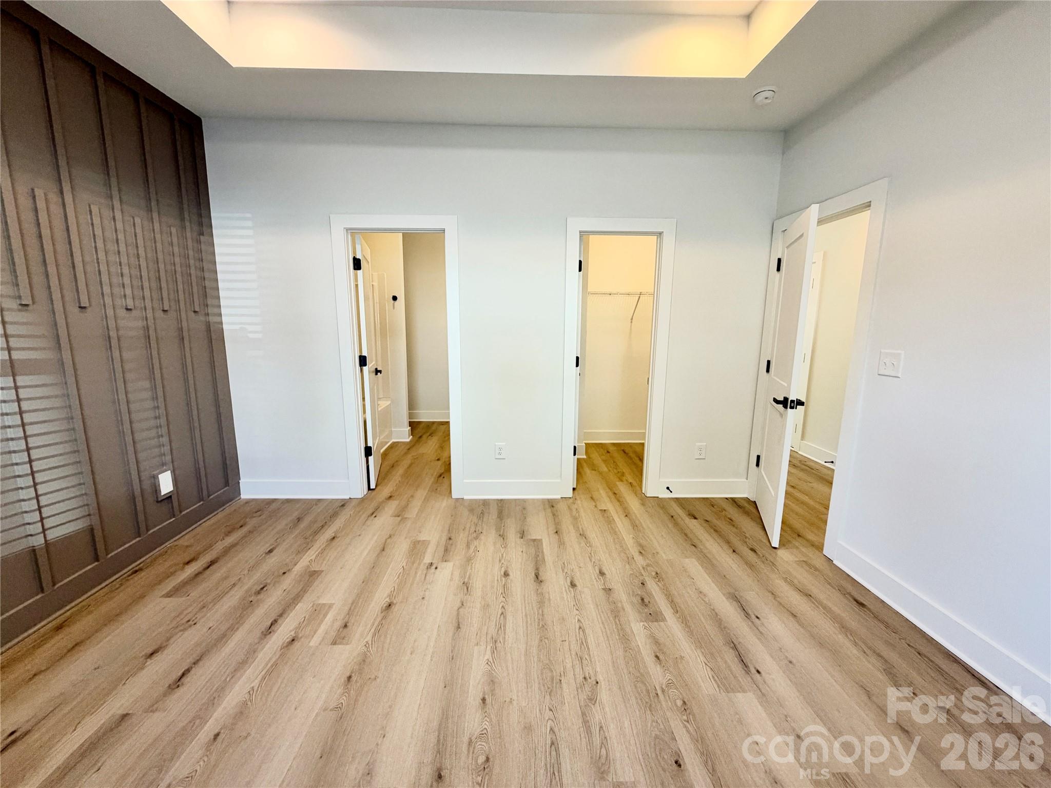 Single Family Residence at 330 S Davis Street, Dallas, photo 23 of 31