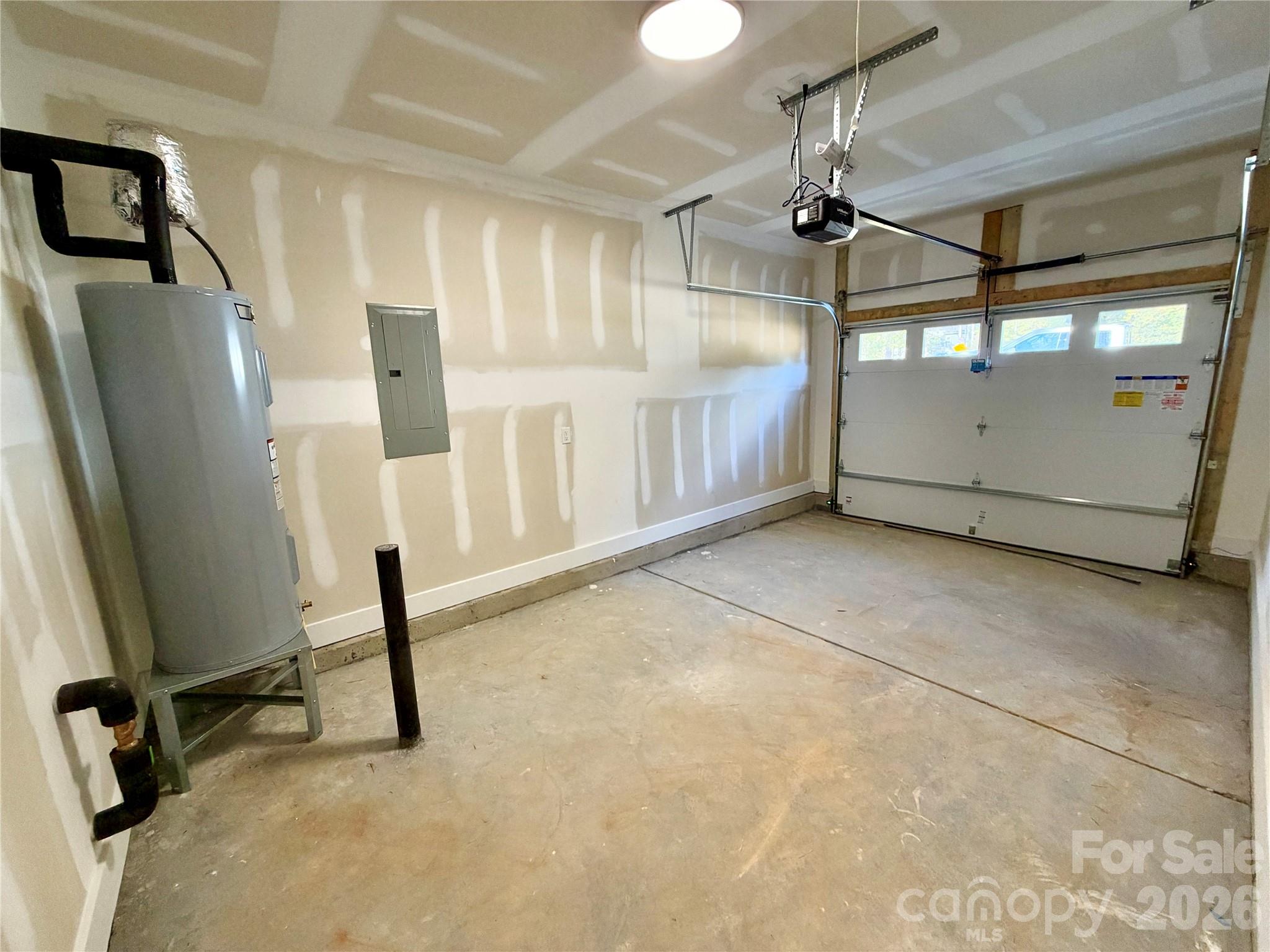 Single Family Residence at 330 S Davis Street, Dallas, photo 29 of 31