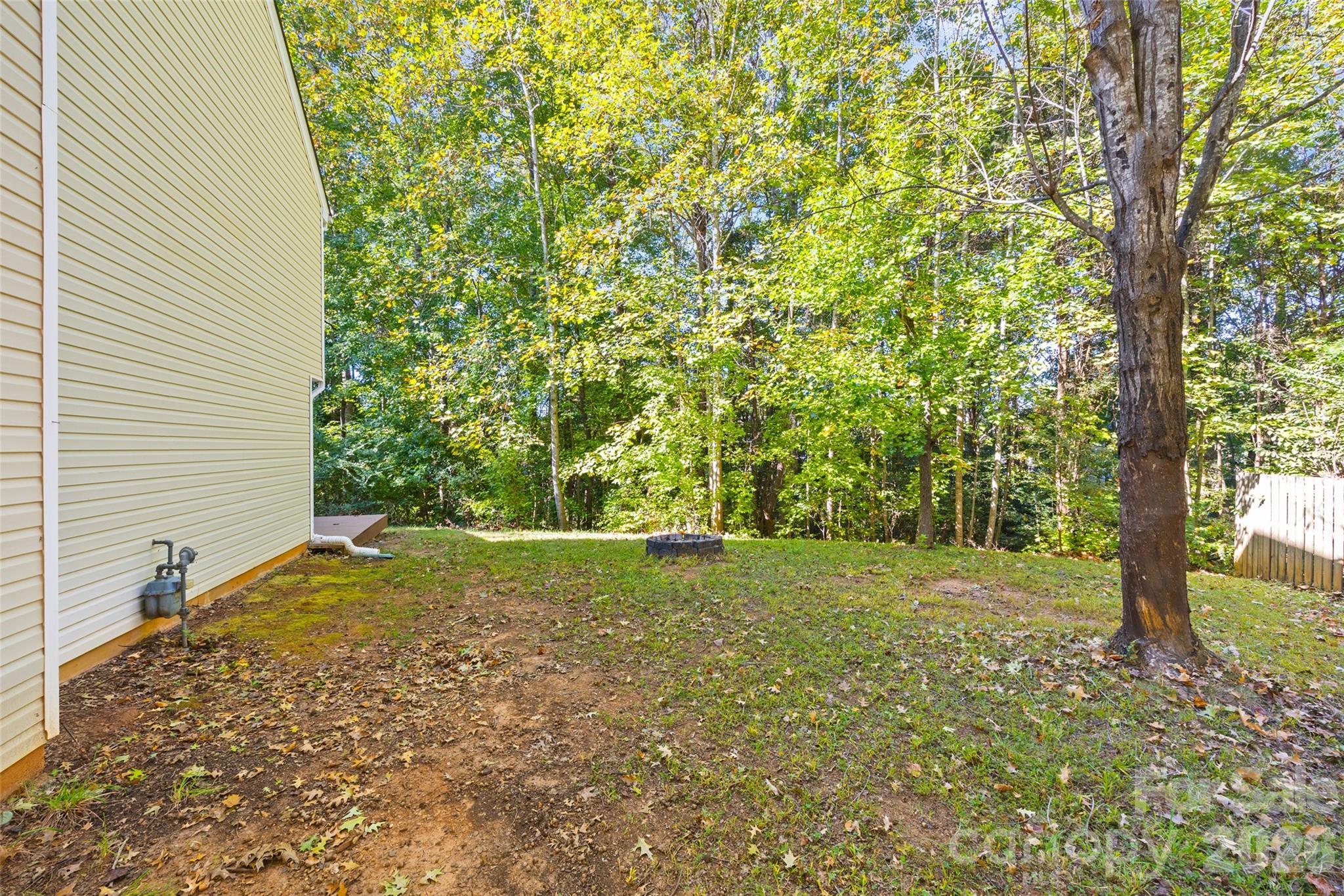 Single Family Residence at 1807 Endeavor Lane, Lake Wylie, photo 32 of 33