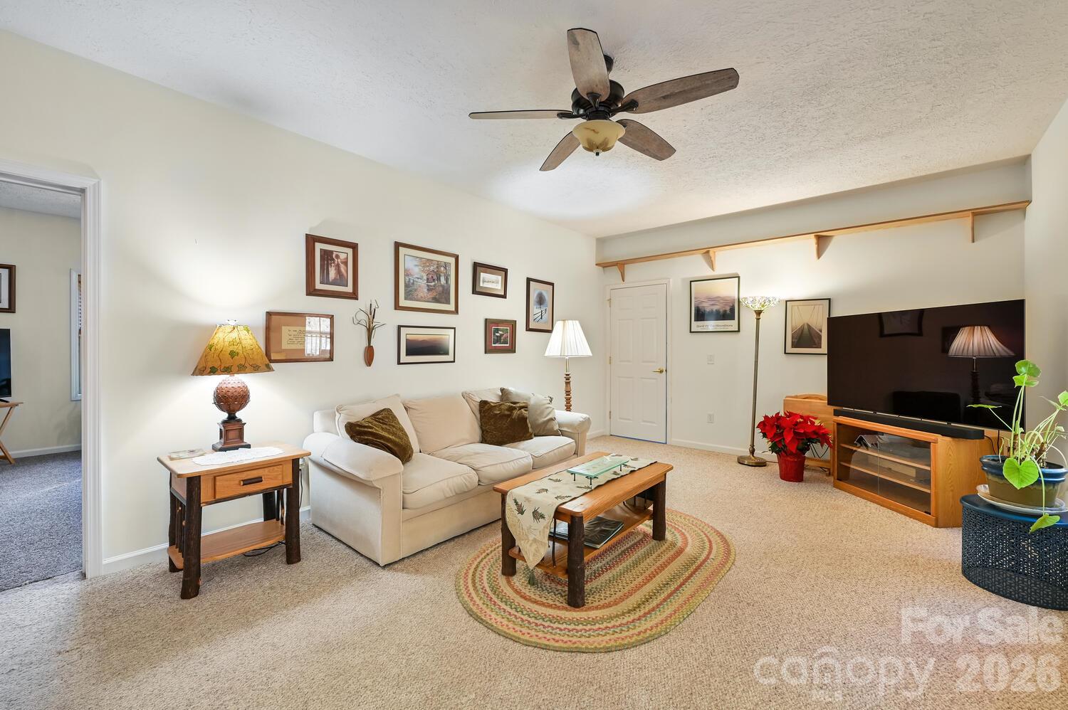 Single Family Residence at 2 Ruffed Grouse Drive, Weaverville, photo 4 of 38