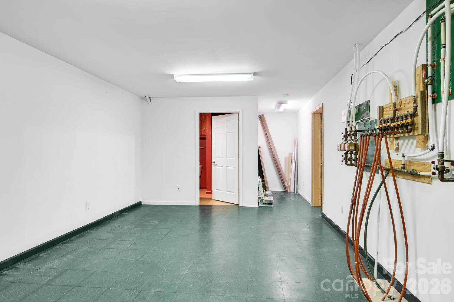 Basement expansion space - 2 Ruffed Grouse Drive, Weaverville