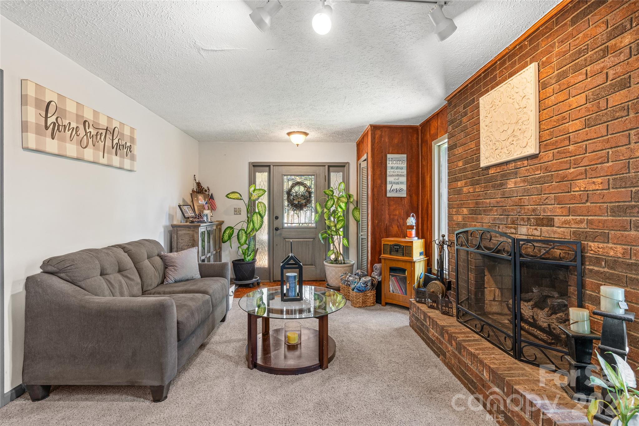 Single Family Residence at 331 Brevard Road, Asheville, photo 14 of 41