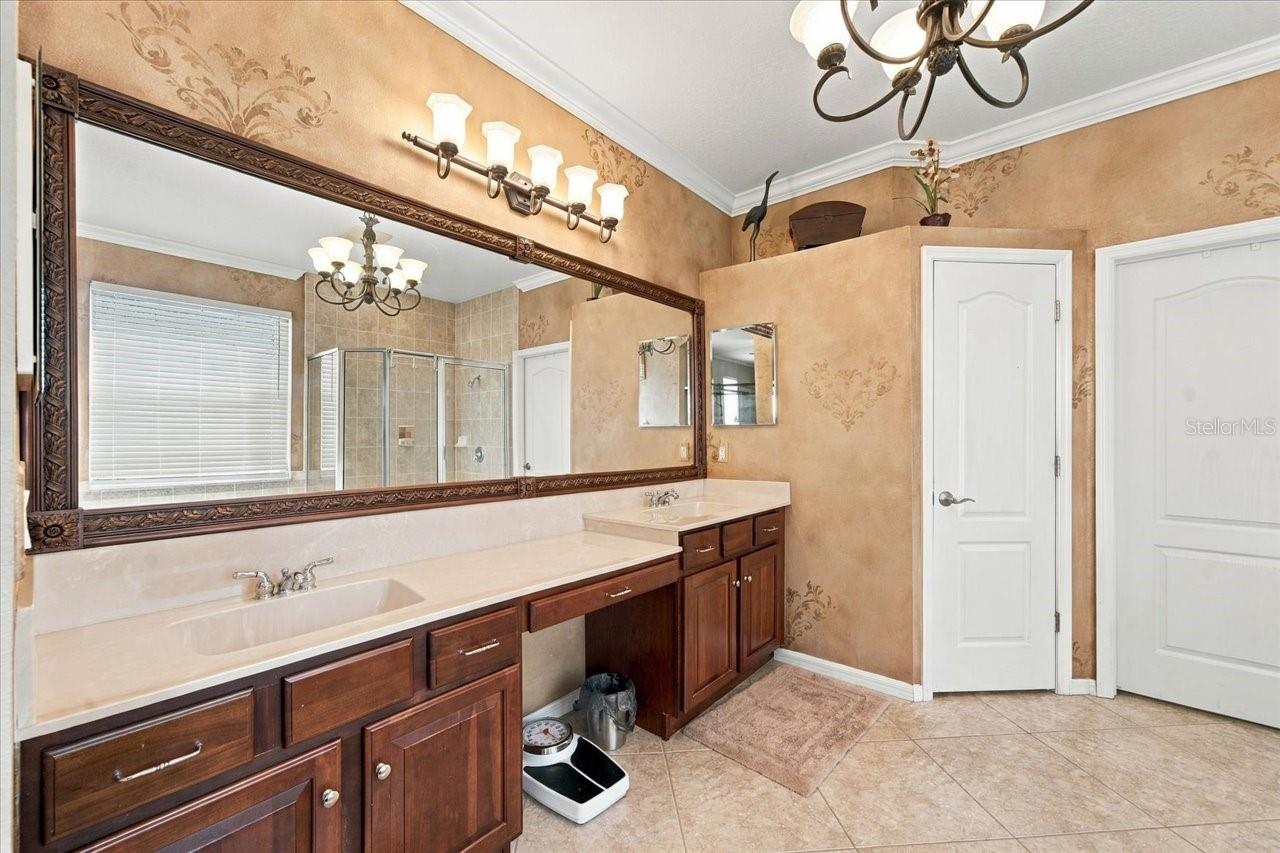 Single Family Residence at 5909 BROWDER RD, TAMPA, photo 23 of 46