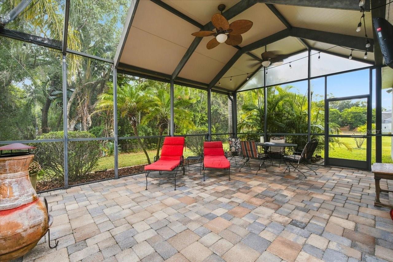 Single Family Residence at 5909 BROWDER RD, TAMPA, photo 34 of 46