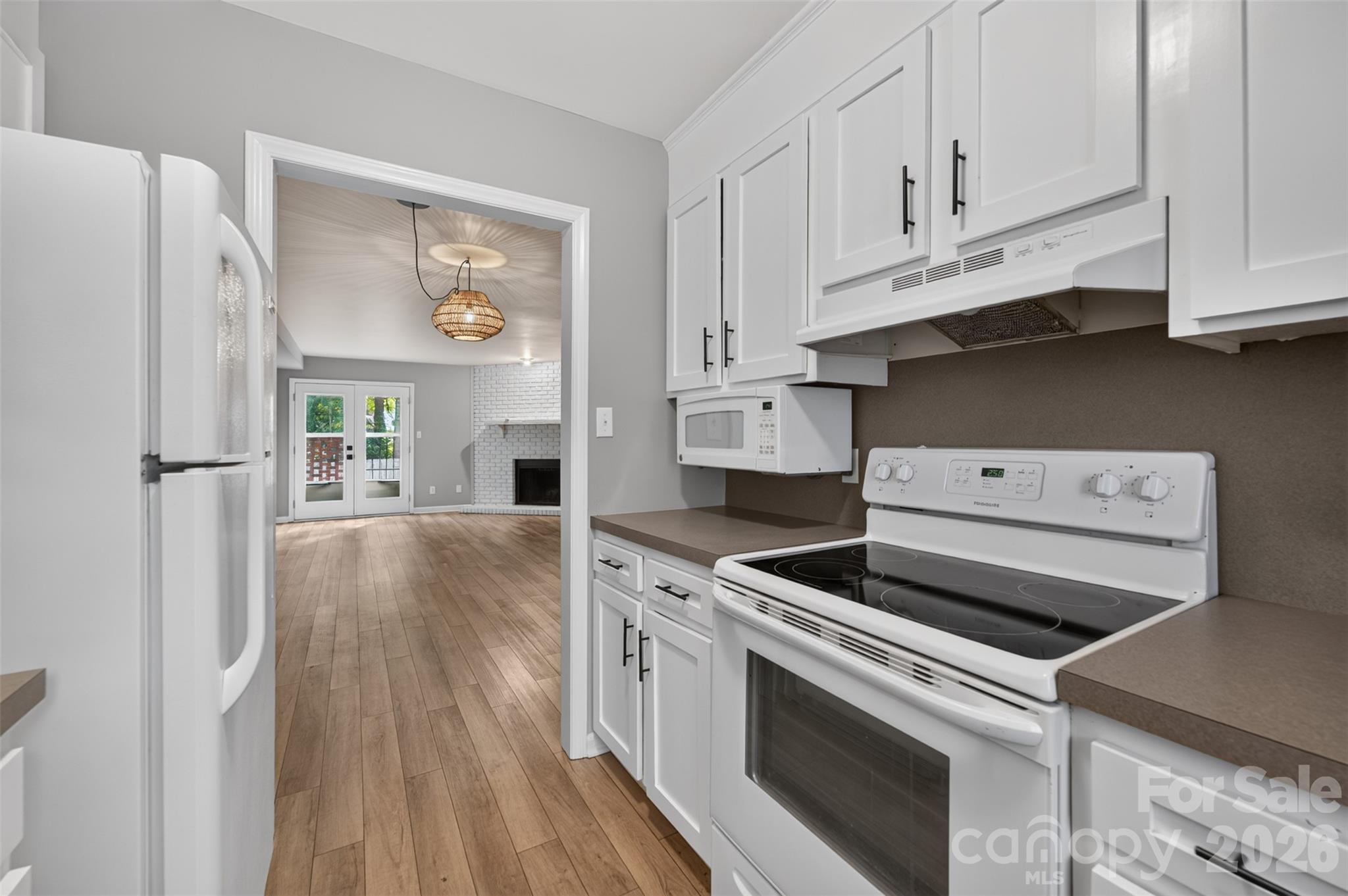 Townhouse at 1330 5th Street NE, Hickory, photo 20 of 39