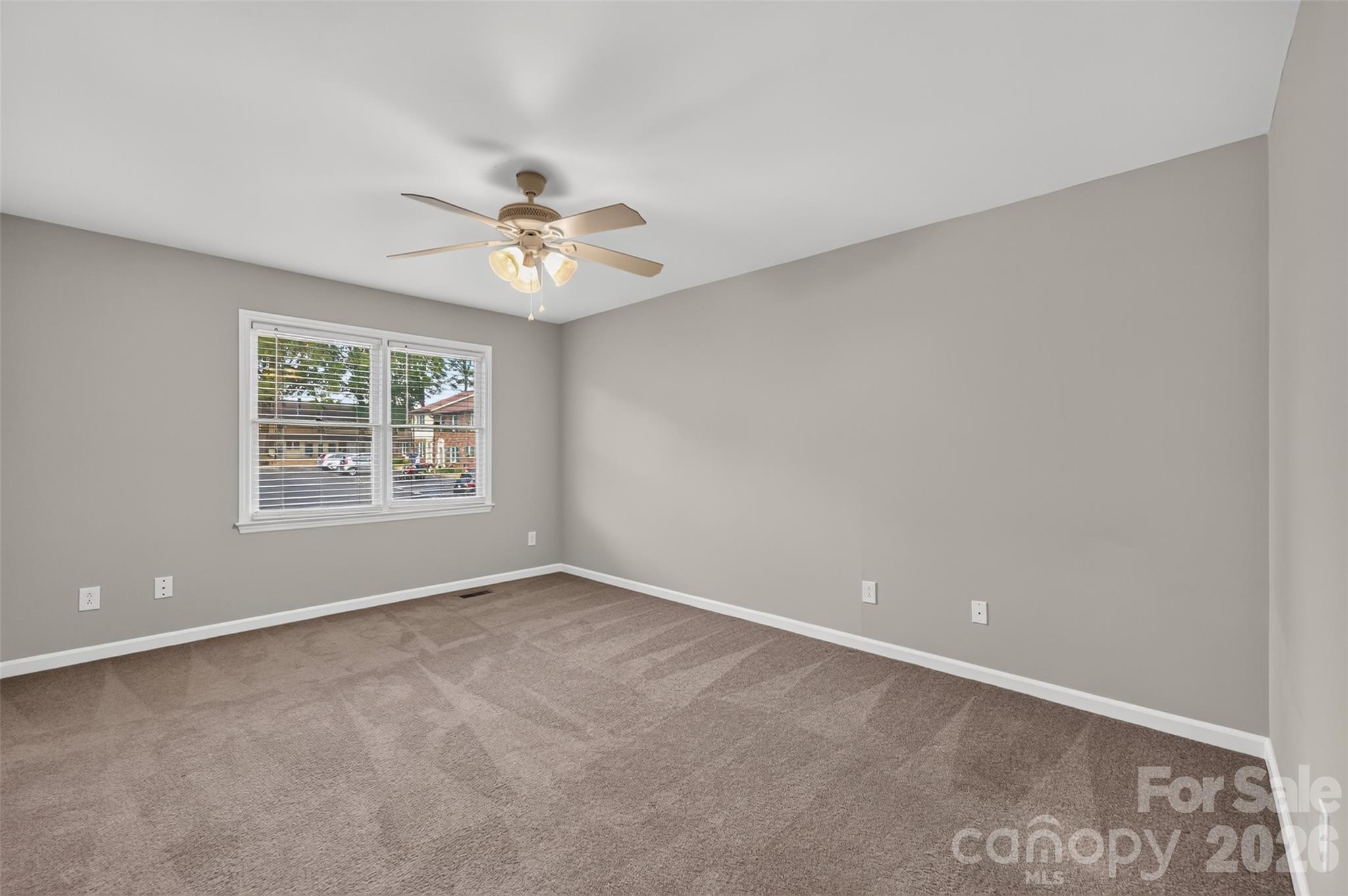 Townhouse at 1330 5th Street NE, Hickory, photo 32 of 39