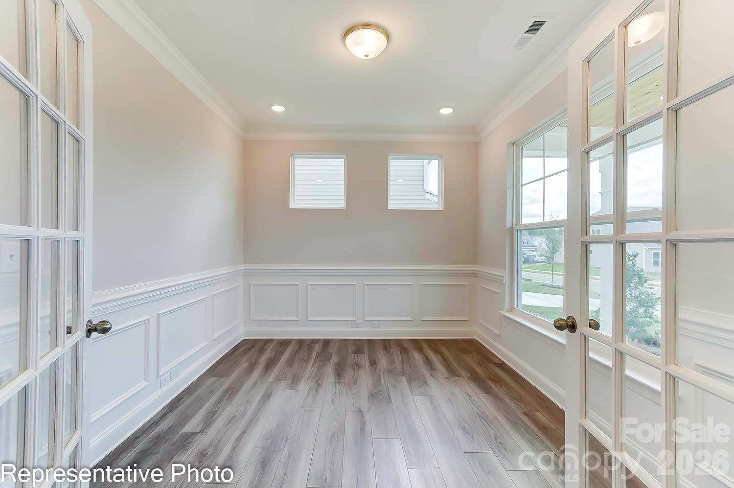 Single Family Residence at 13820 Yadkin River Drive, Huntersville, photo 29 of 33