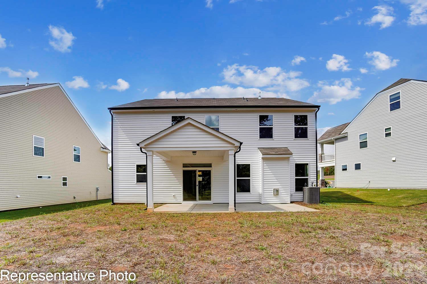 Single Family Residence at 13820 Yadkin River Drive, Huntersville, photo 31 of 33