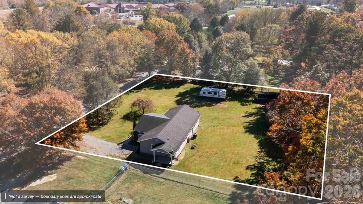 Single Family Residence at 11 Spring Lake Drive, Fletcher, photo 34 of 41