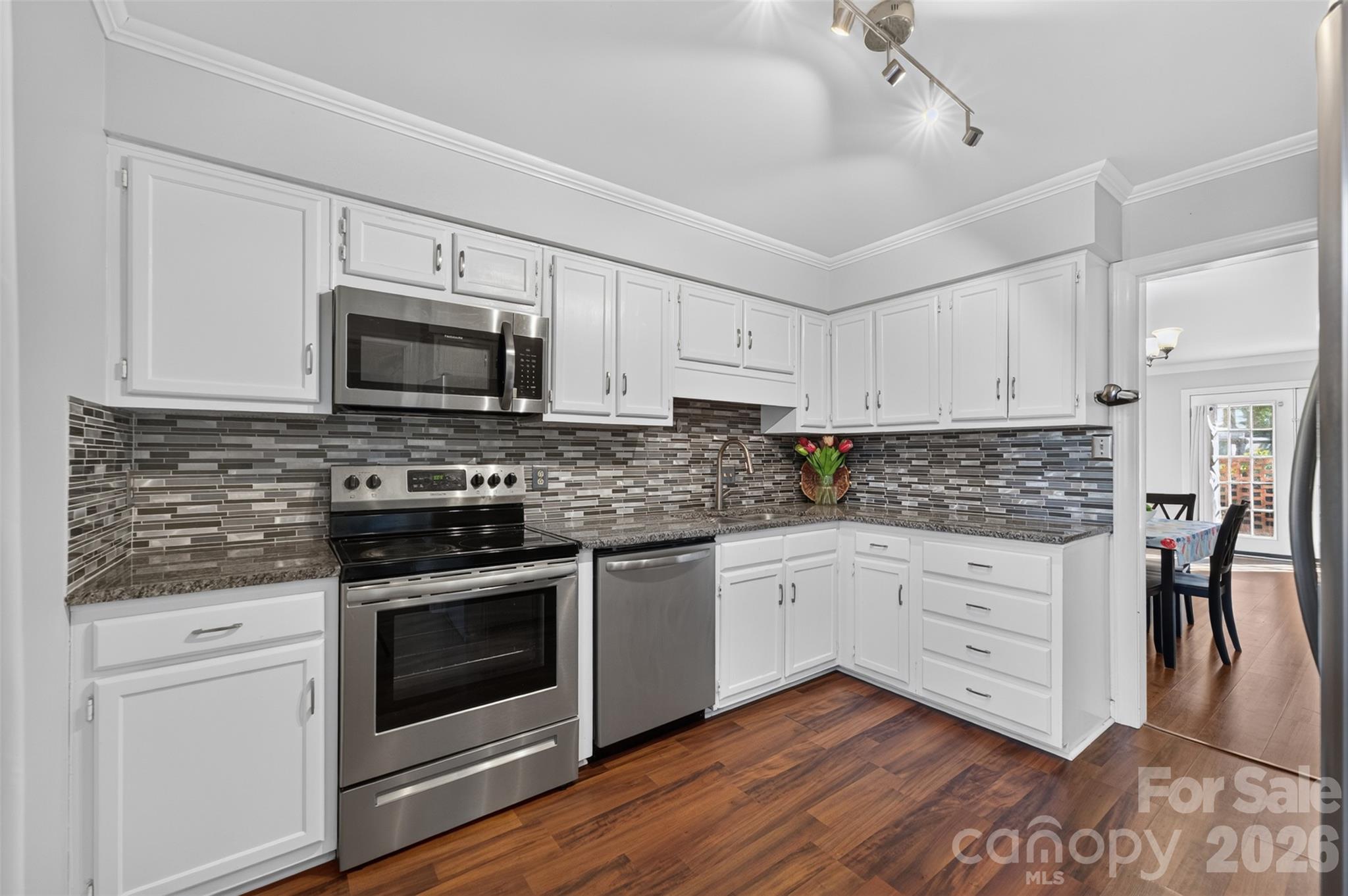 Townhouse at 2705 N Center Street, Hickory, photo 7 of 24