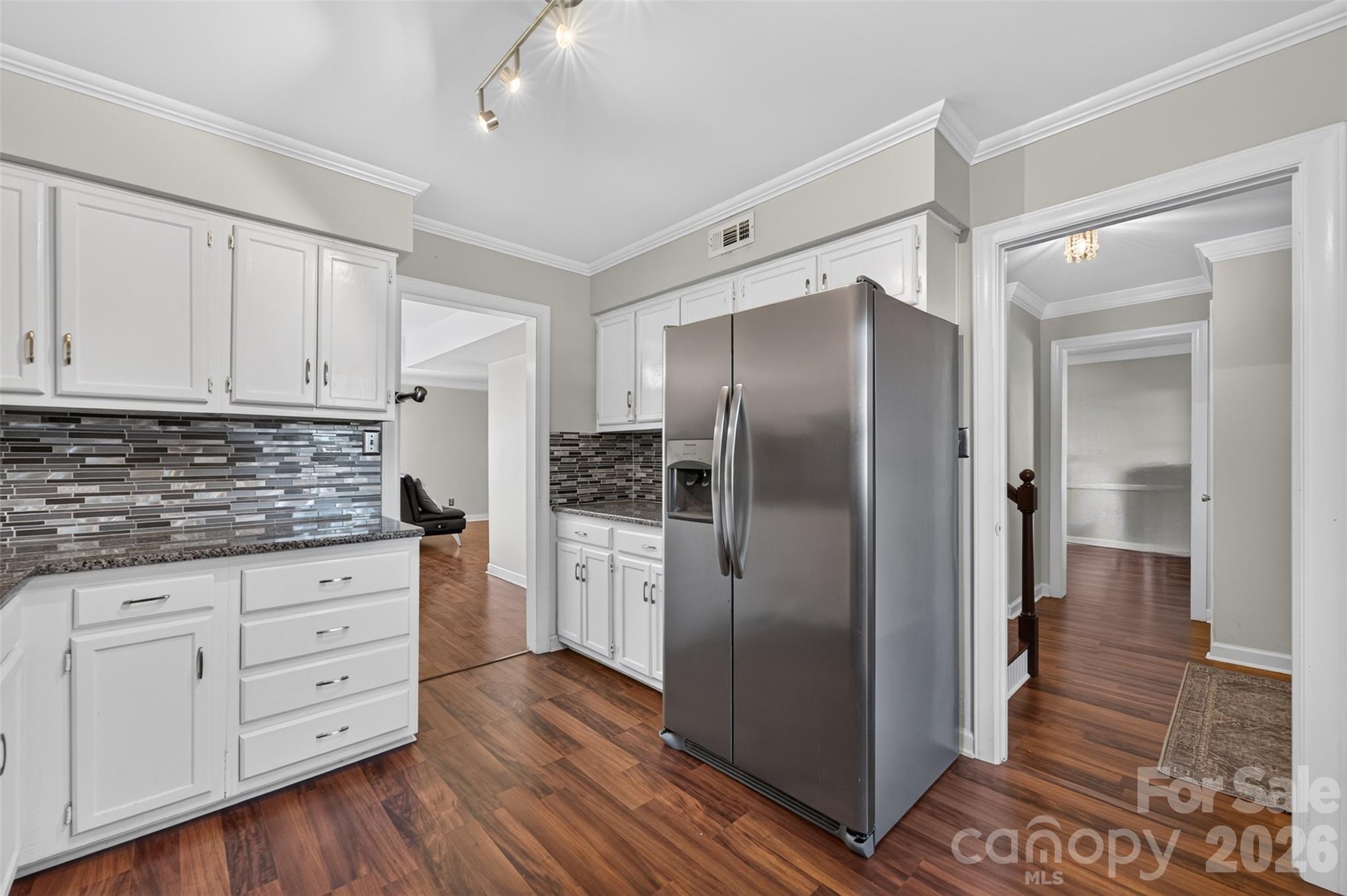 Townhouse at 2705 N Center Street, Hickory, photo 8 of 24