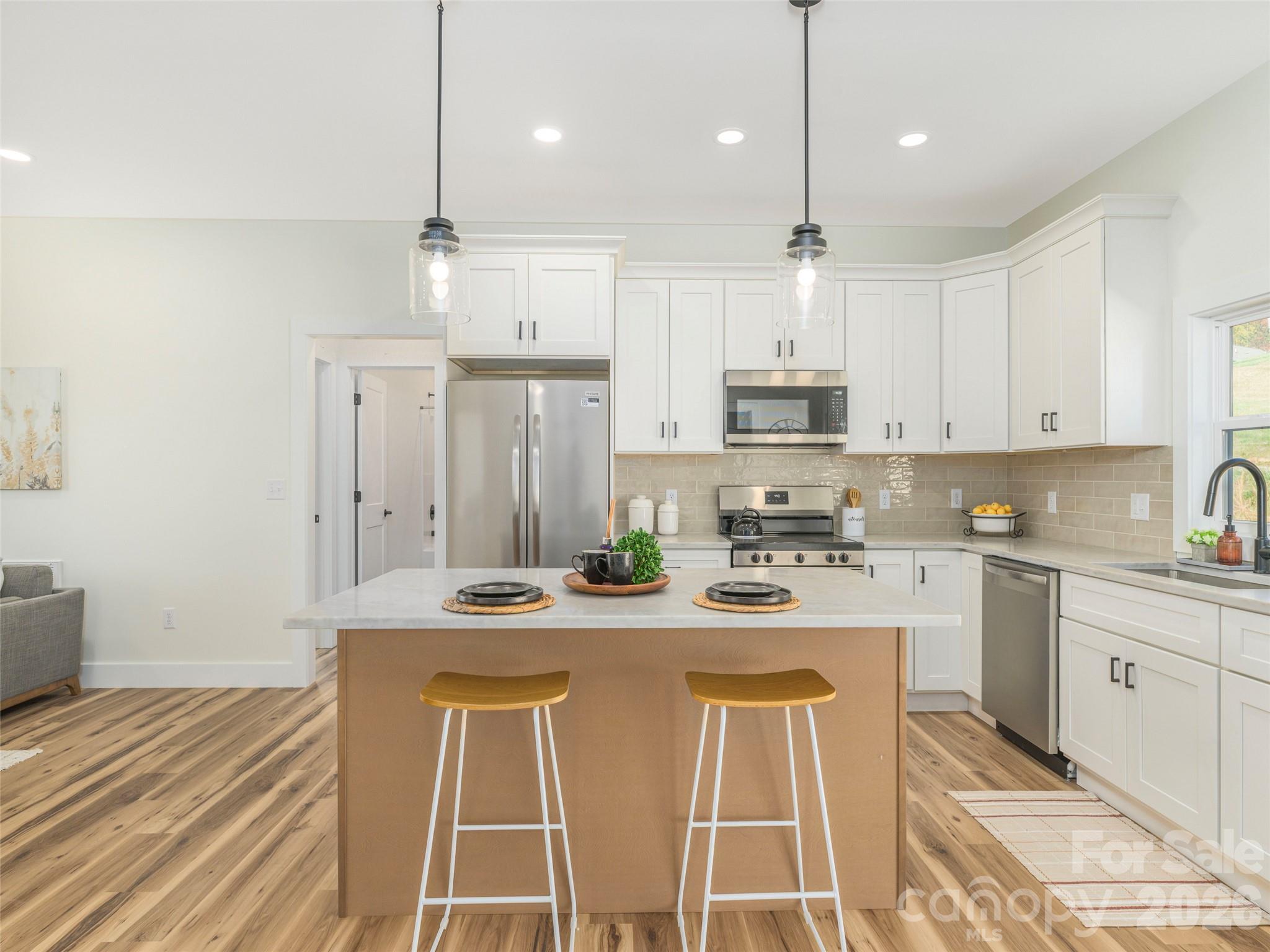 Single Family Residence at 112 Max View Drive, Leicester, photo 20 of 36