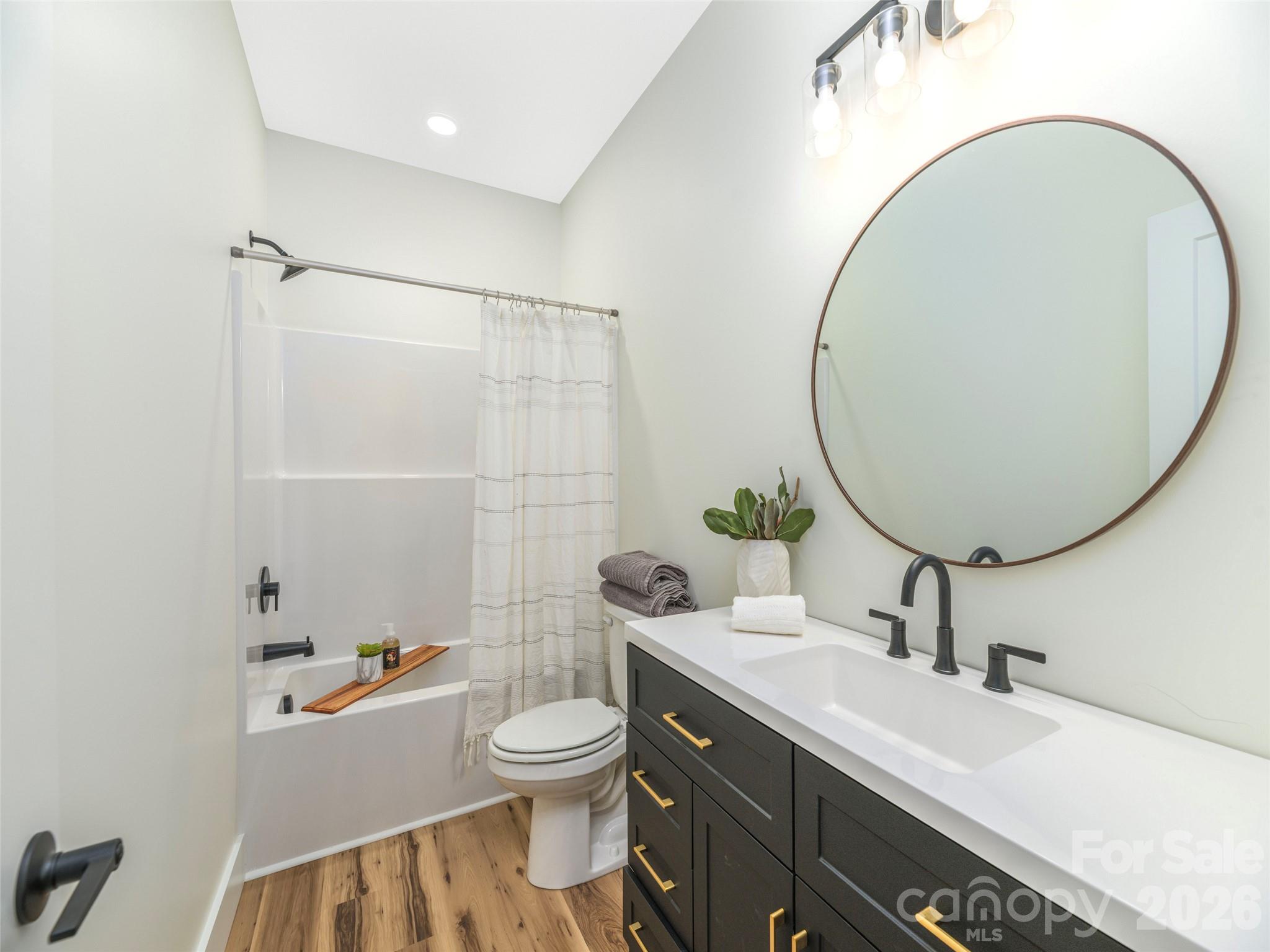 Single Family Residence at 112 Max View Drive, Leicester, photo 28 of 36