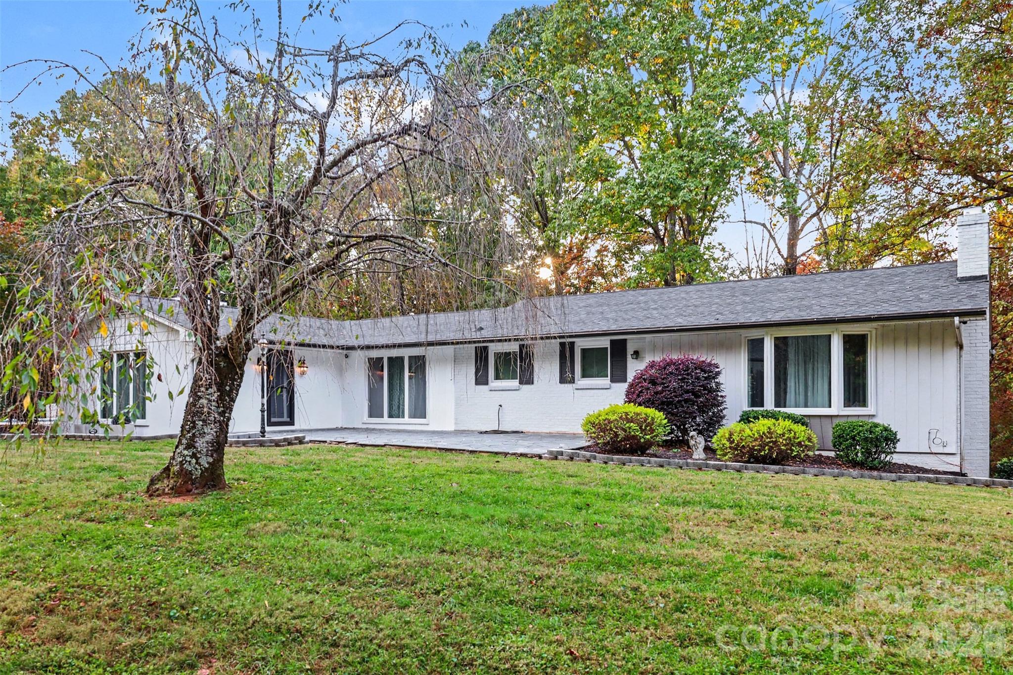 Single Family Residence at 605 Bumgarner Industrial Drive, Conover, photo 13 of 47