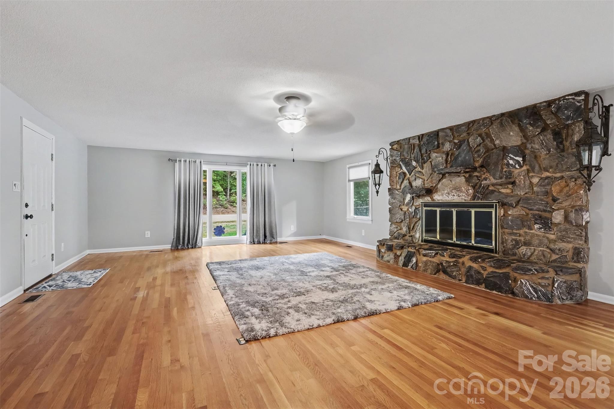 Single Family Residence at 605 Bumgarner Industrial Drive, Conover, photo 18 of 47