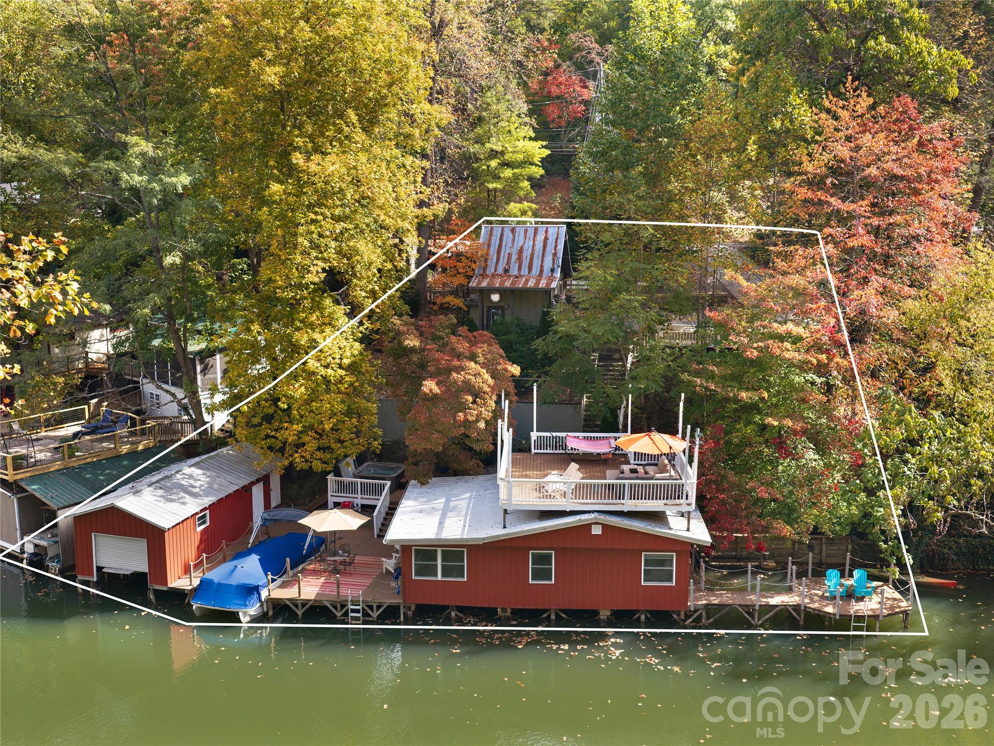 Mountain Lake Perfection! - 1942 Memorial Highway, Lake Lure