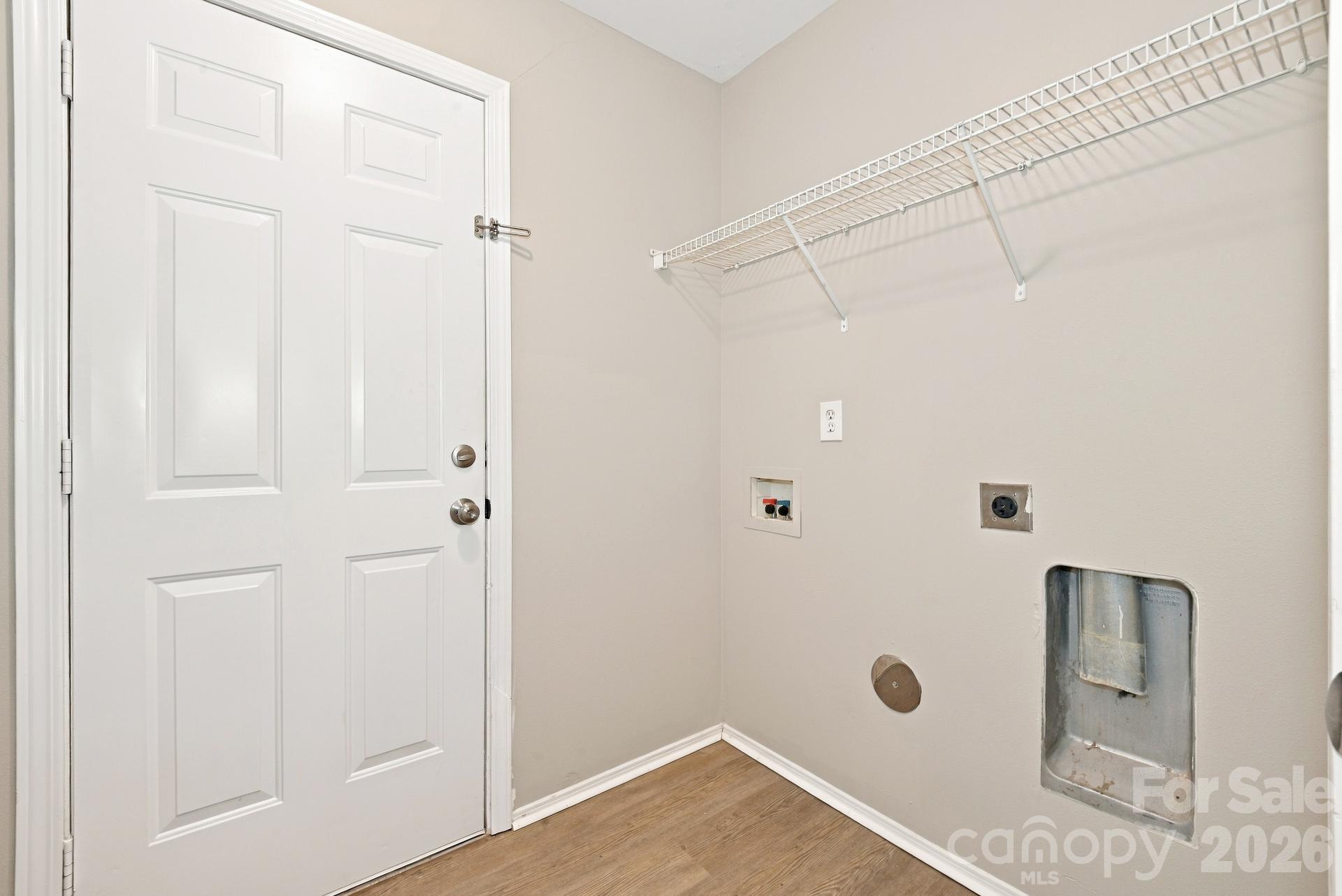 Single Family Residence at 11069 Dry Stone Drive, Huntersville, photo 14 of 15