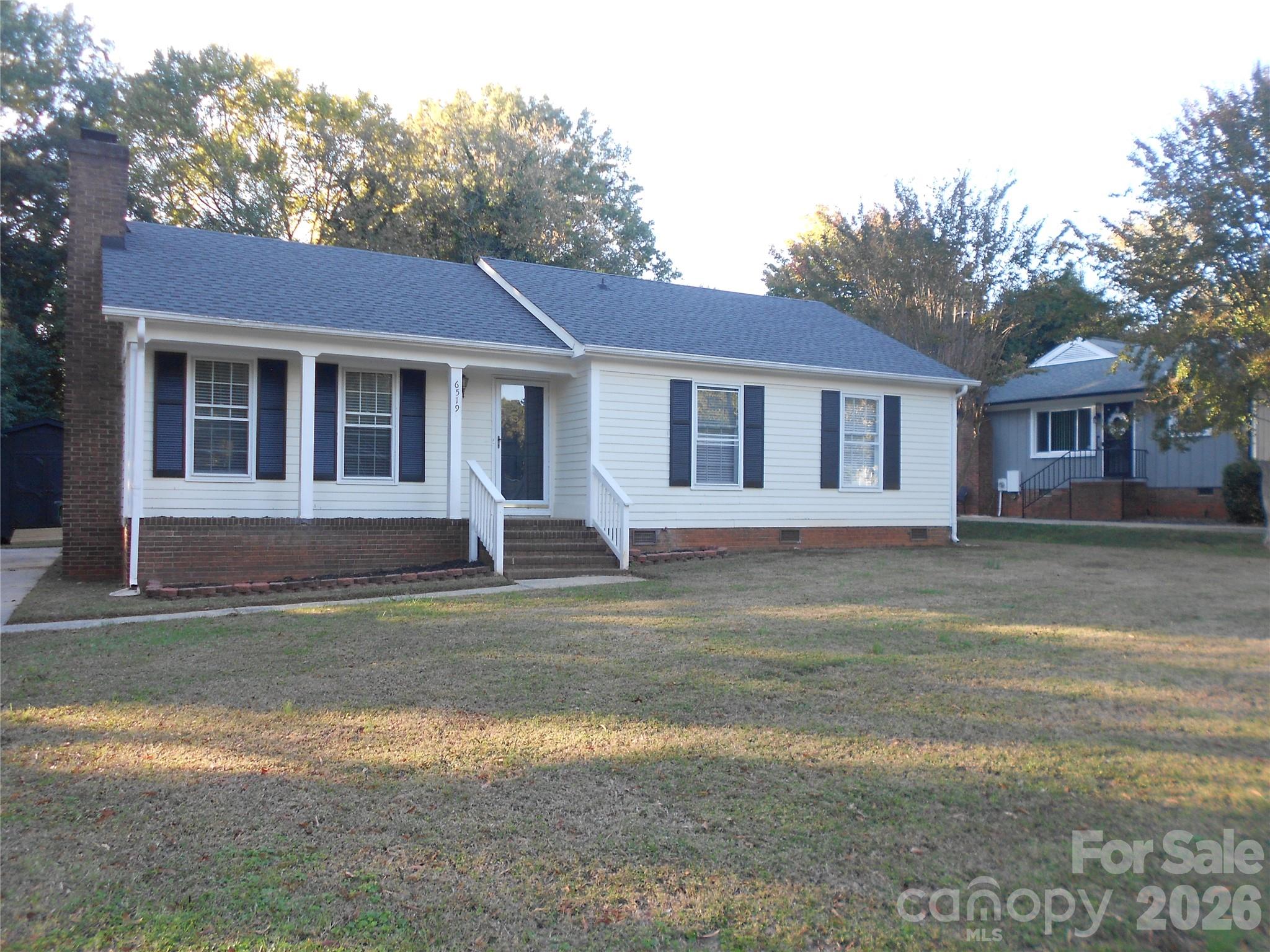 Single Family Residence at 6519 Old Meadow Road, Charlotte, photo 19 of 27