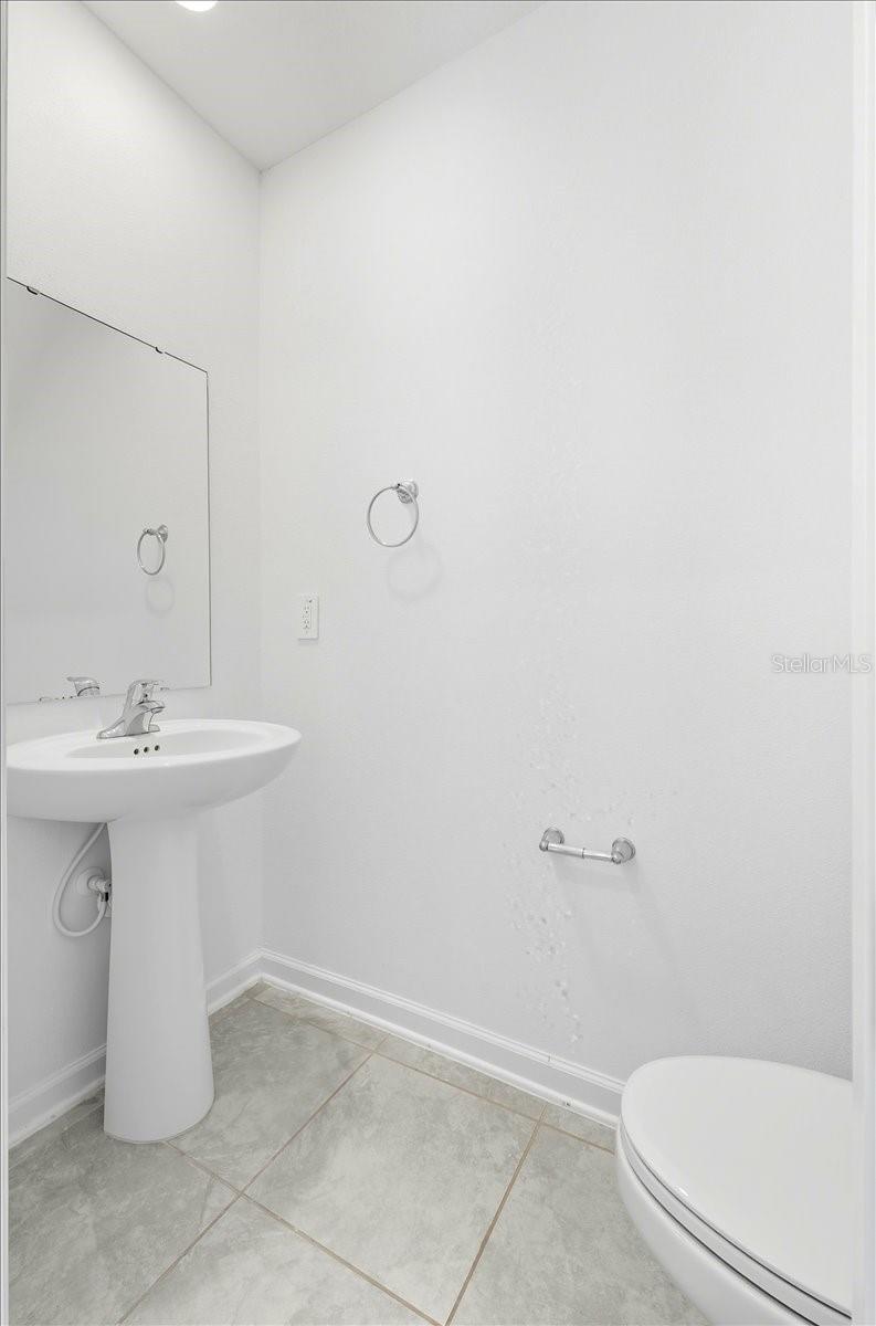 Single Family Residence at 1140 TYLER LOOP, WINTER HAVEN, photo 26 of 36