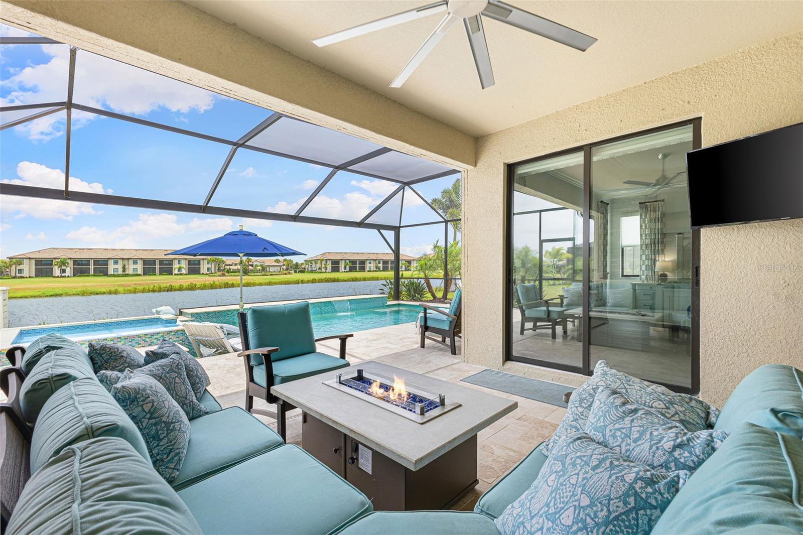 Single Family Residence at 5646 CHEECH GLN, BRADENTON, photo 10 of 50