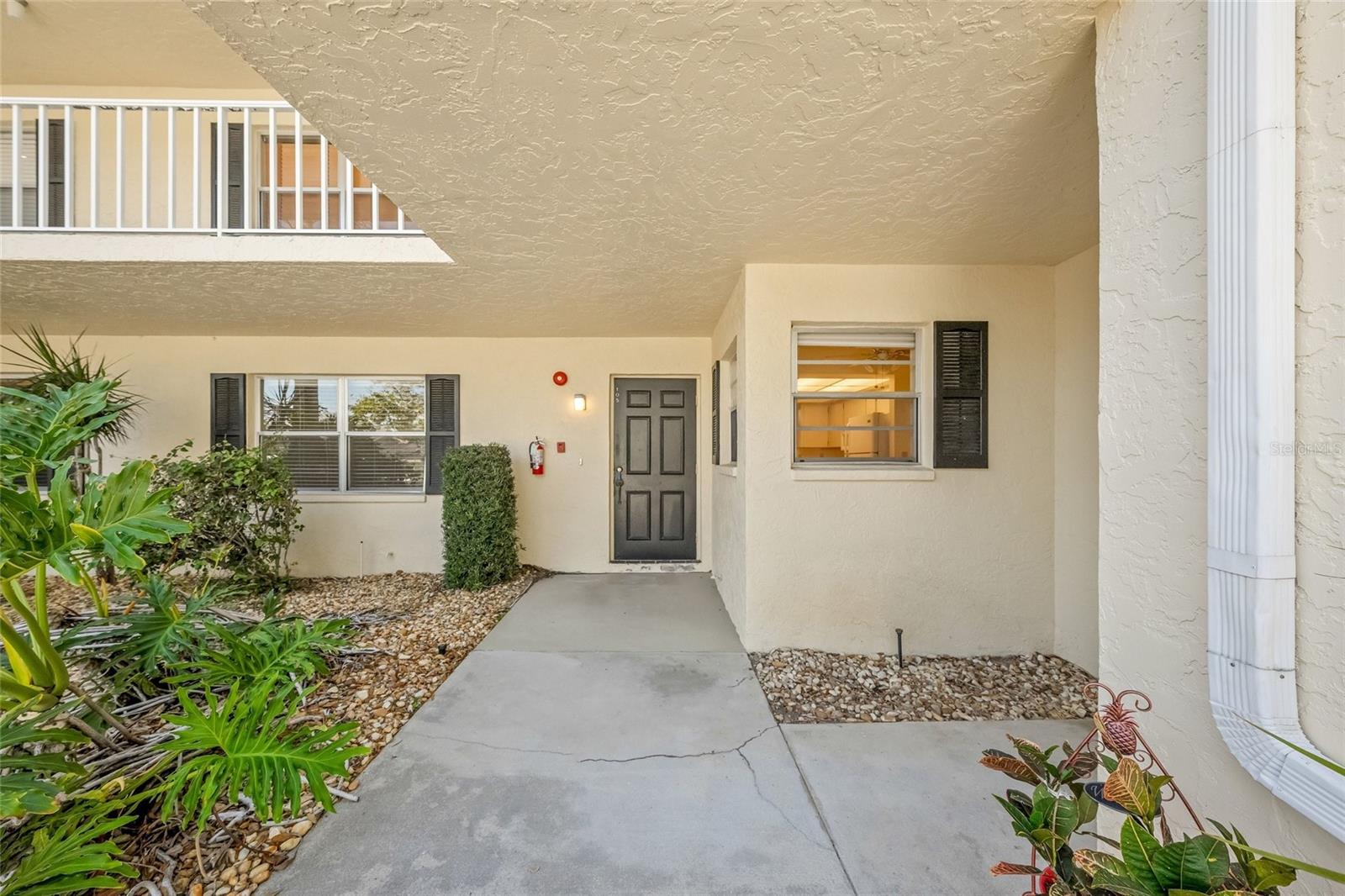 Condominium at 7860 PALM AIRE LN #105, SARASOTA, photo 2 of 42