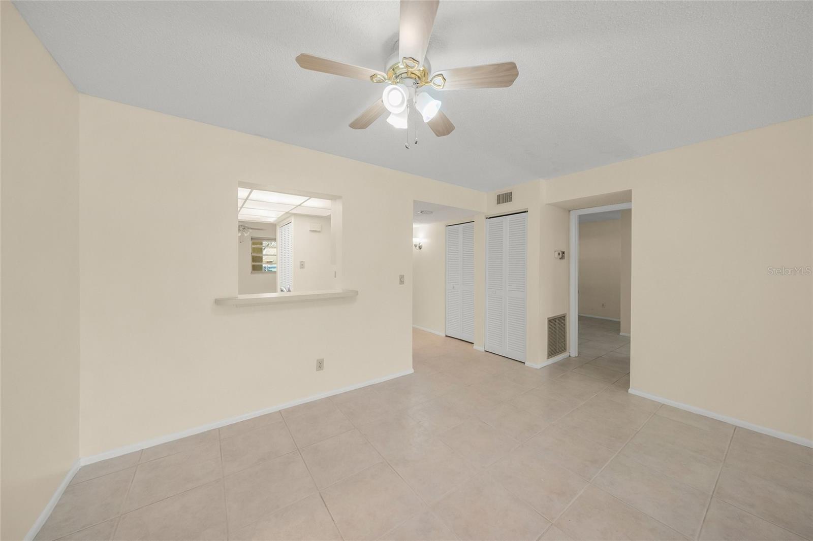 Condominium at 7860 PALM AIRE LN #105, SARASOTA, photo 11 of 42