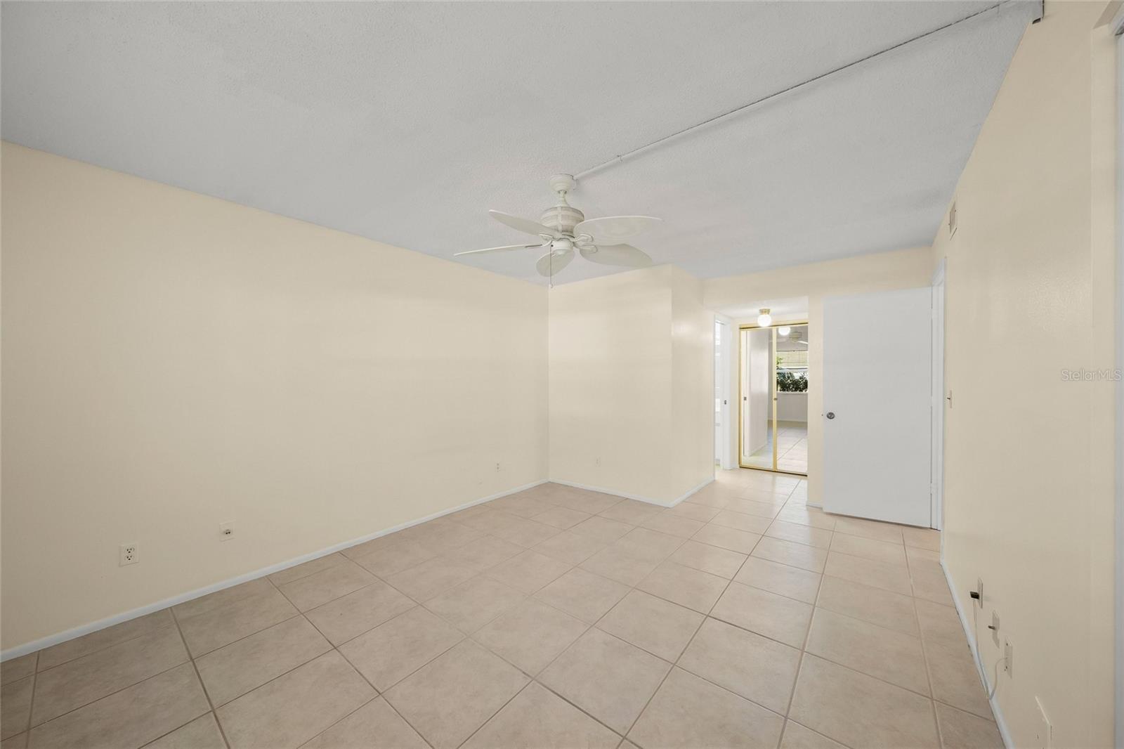 Condominium at 7860 PALM AIRE LN #105, SARASOTA, photo 22 of 42