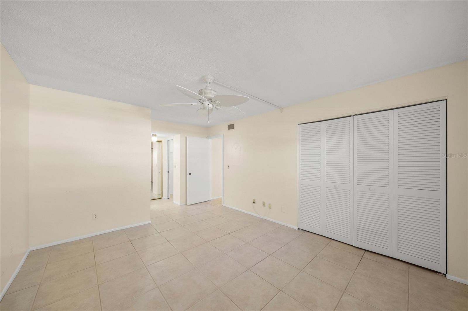 Condominium at 7860 PALM AIRE LN #105, SARASOTA, photo 23 of 42