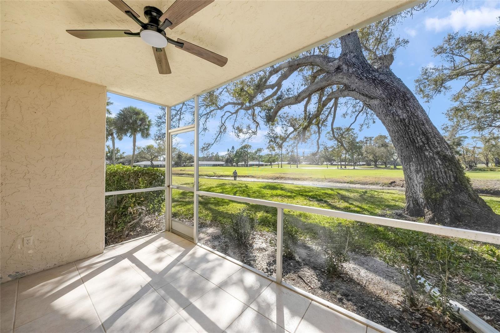 Condominium at 7860 PALM AIRE LN #105, SARASOTA, photo 28 of 42