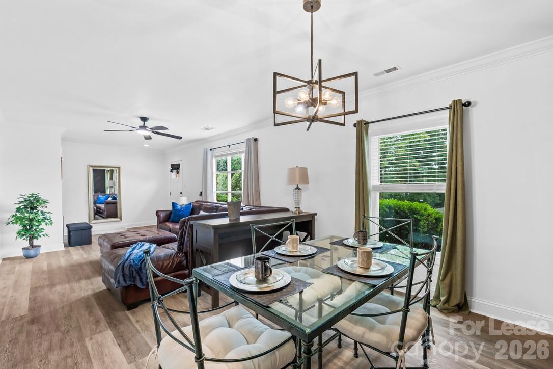 Single Family Residence at 1109 Plumstead Road, Charlotte, photo 10 of 22