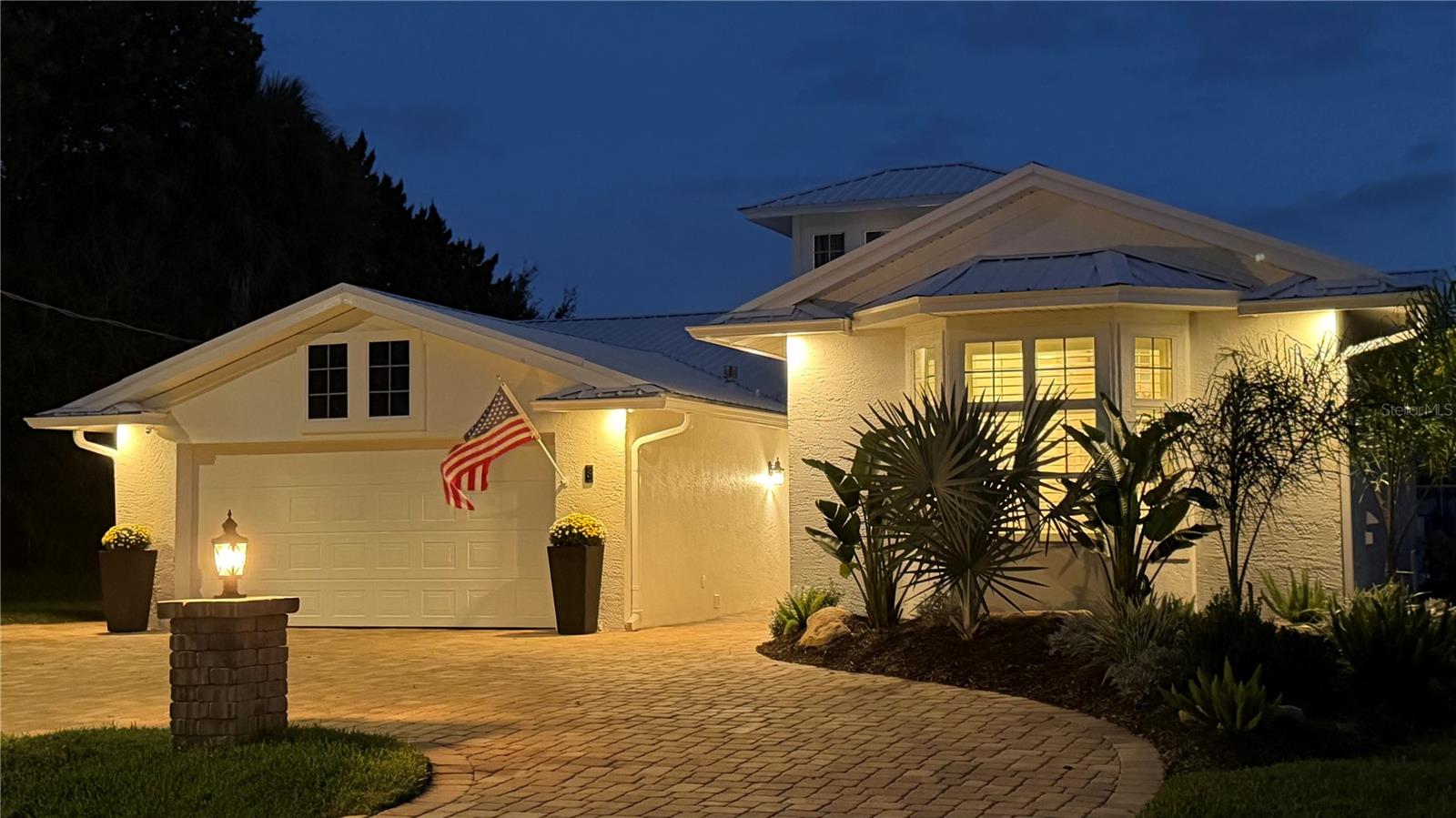 Single Family Residence at 8 CROSSGATE CT E, PALM COAST, photo 2 of 76