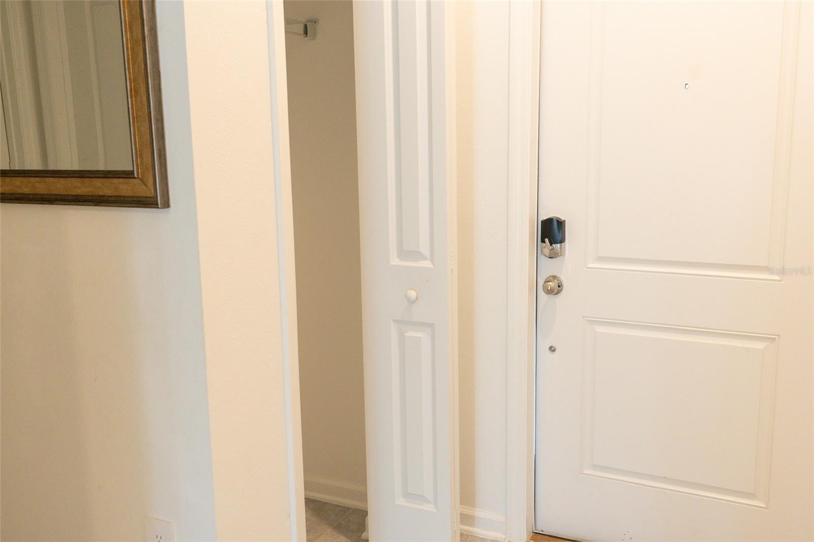 Single Family Residence at 639 DARING DR, DAVENPORT, photo 3 of 31