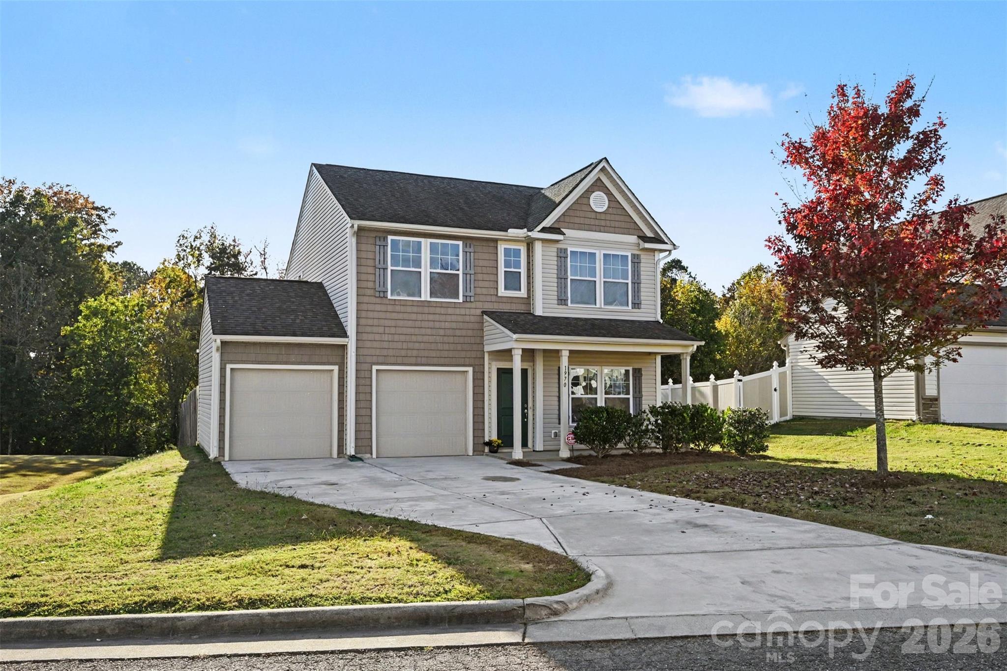 Single Family Residence at 1970 Mallard Pointe Drive, Kannapolis, photo 4 of 29