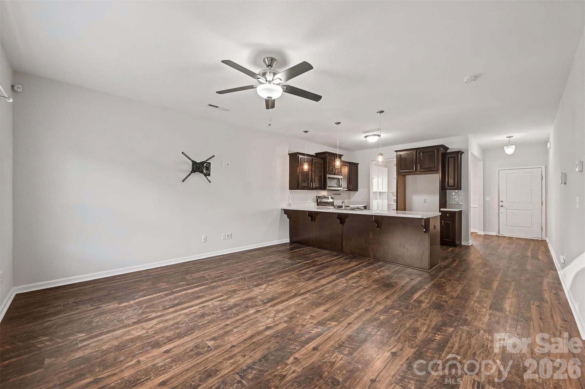 Single Family Residence at 1970 Mallard Pointe Drive, Kannapolis, photo 11 of 29