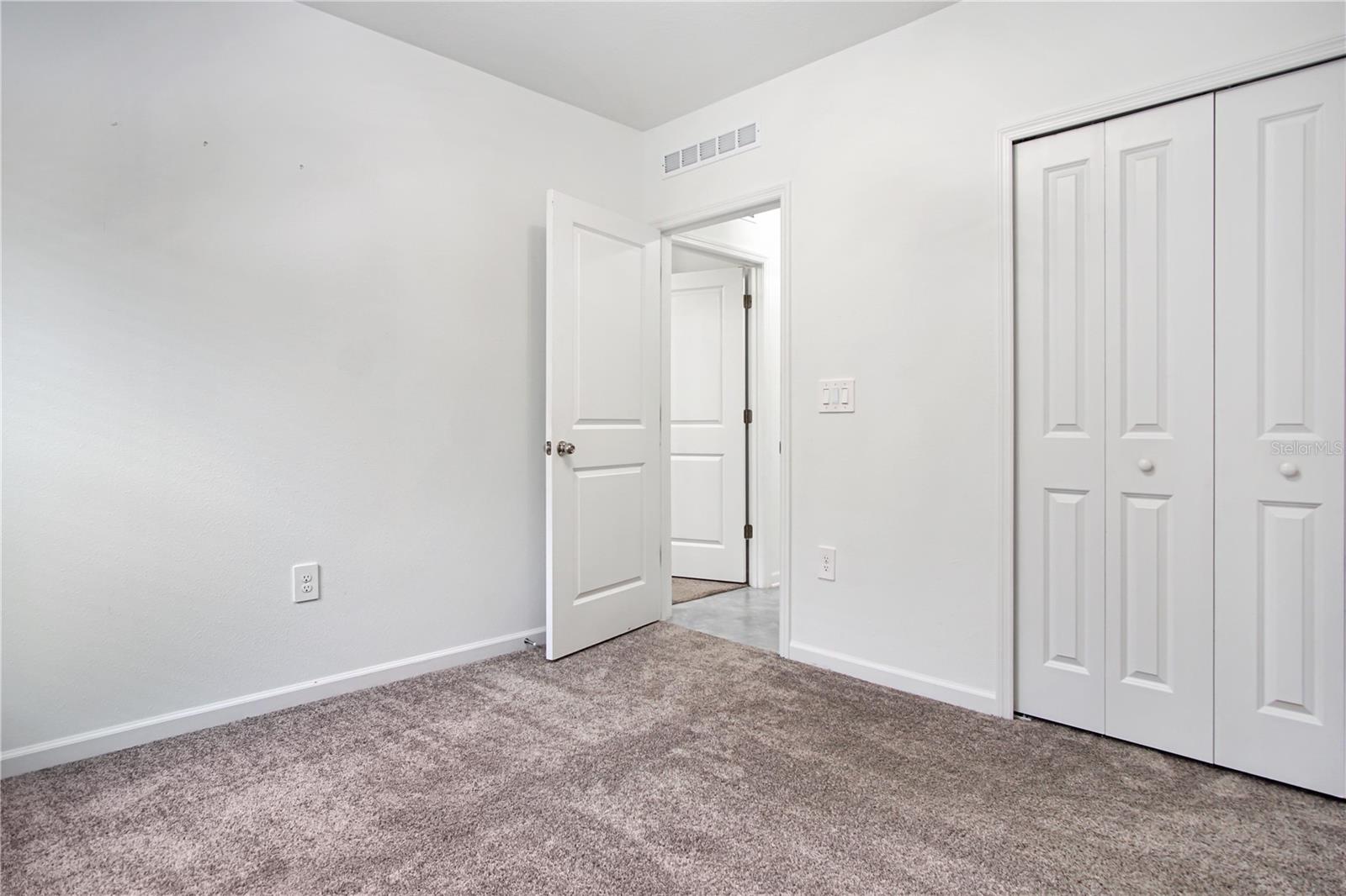 Single Family Residence at 1688 TEAGAN LN, WINTER HAVEN, photo 18 of 21