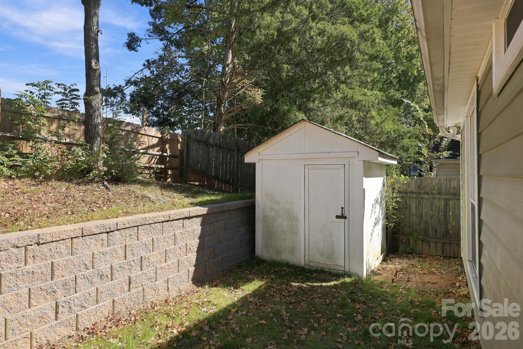 Single Family Residence at 3335 English Court, Concord, photo 16 of 40
