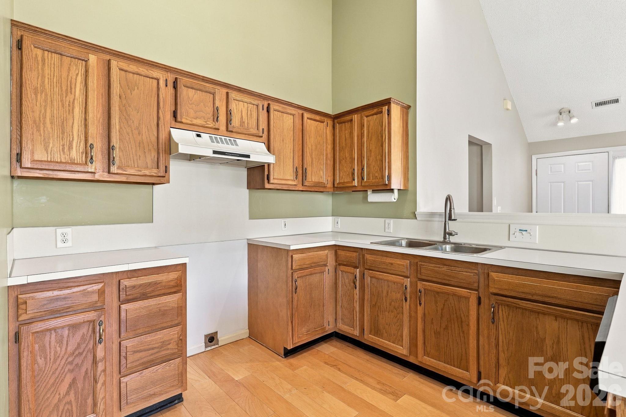 Single Family Residence at 3335 English Court, Concord, photo 24 of 40