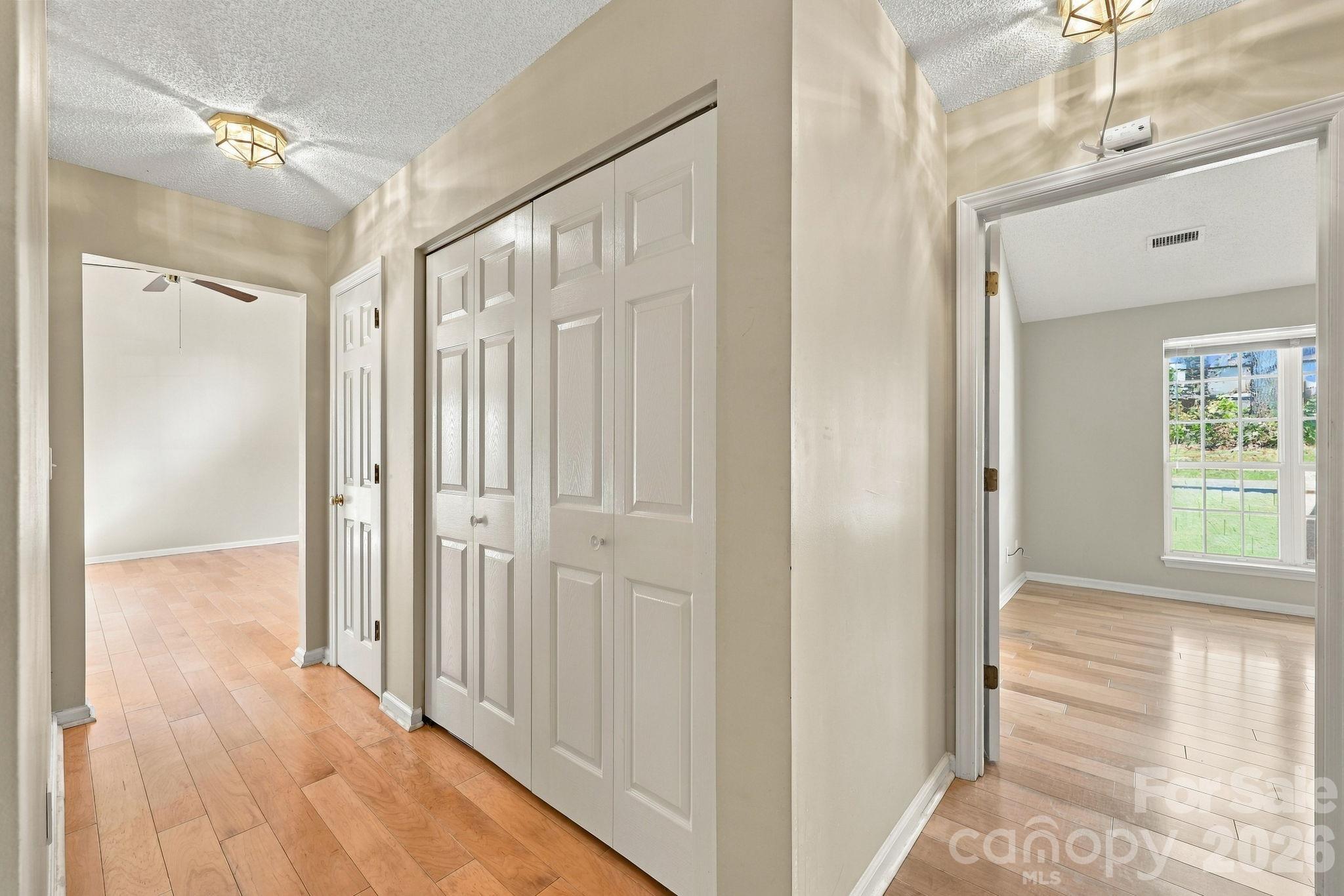 Single Family Residence at 3335 English Court, Concord, photo 28 of 40
