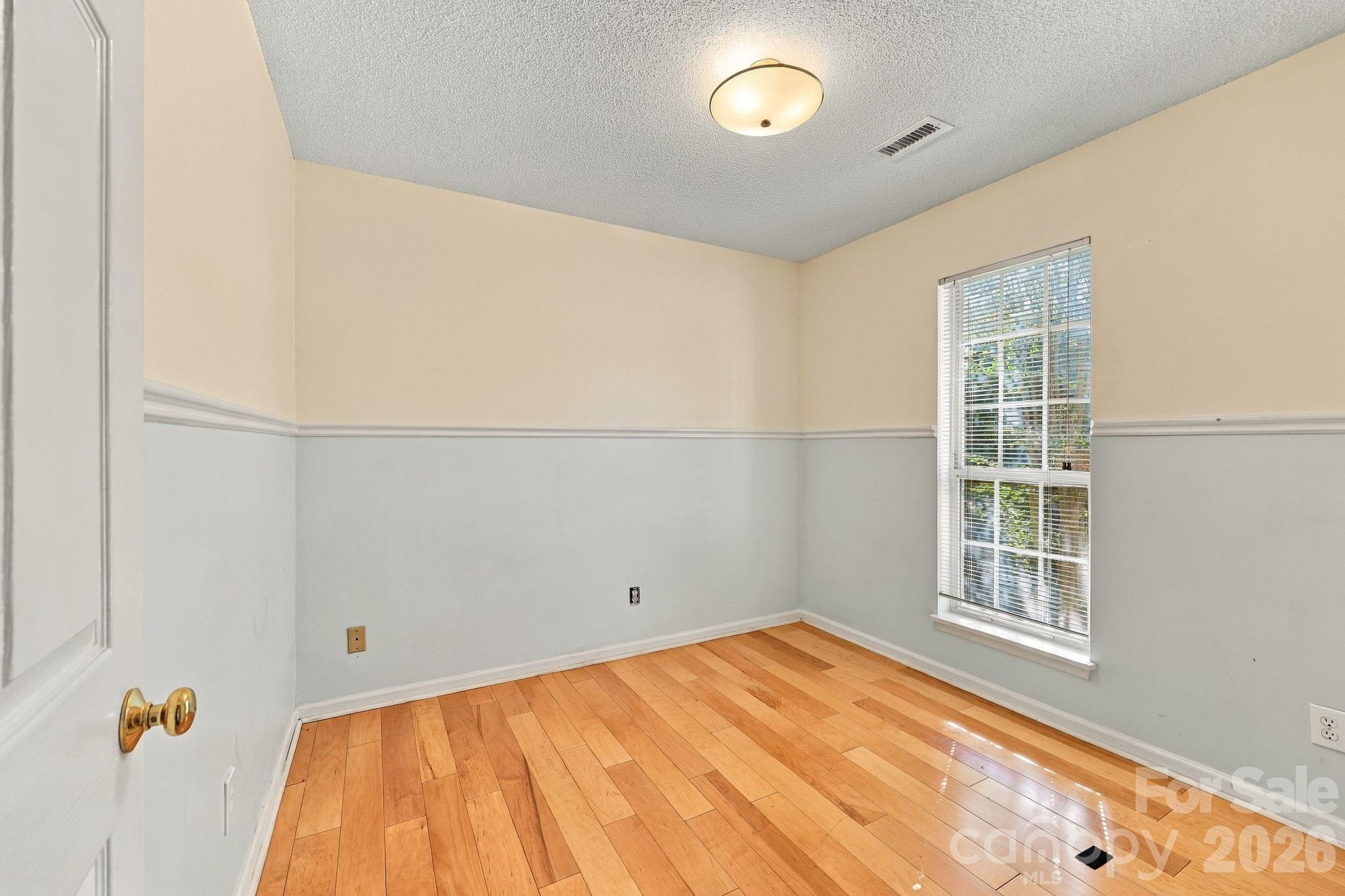 Single Family Residence at 3335 English Court, Concord, photo 29 of 40