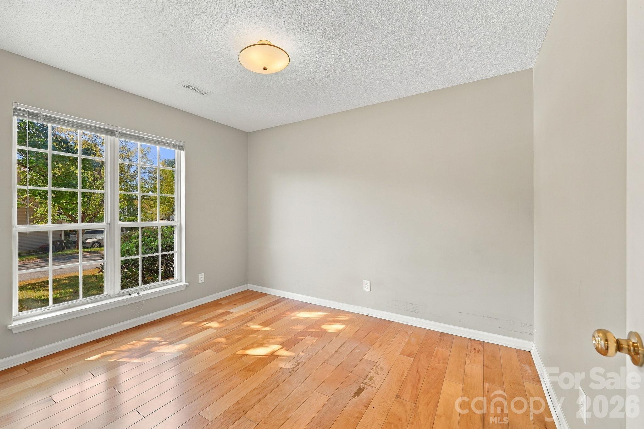 Single Family Residence at 3335 English Court, Concord, photo 31 of 40