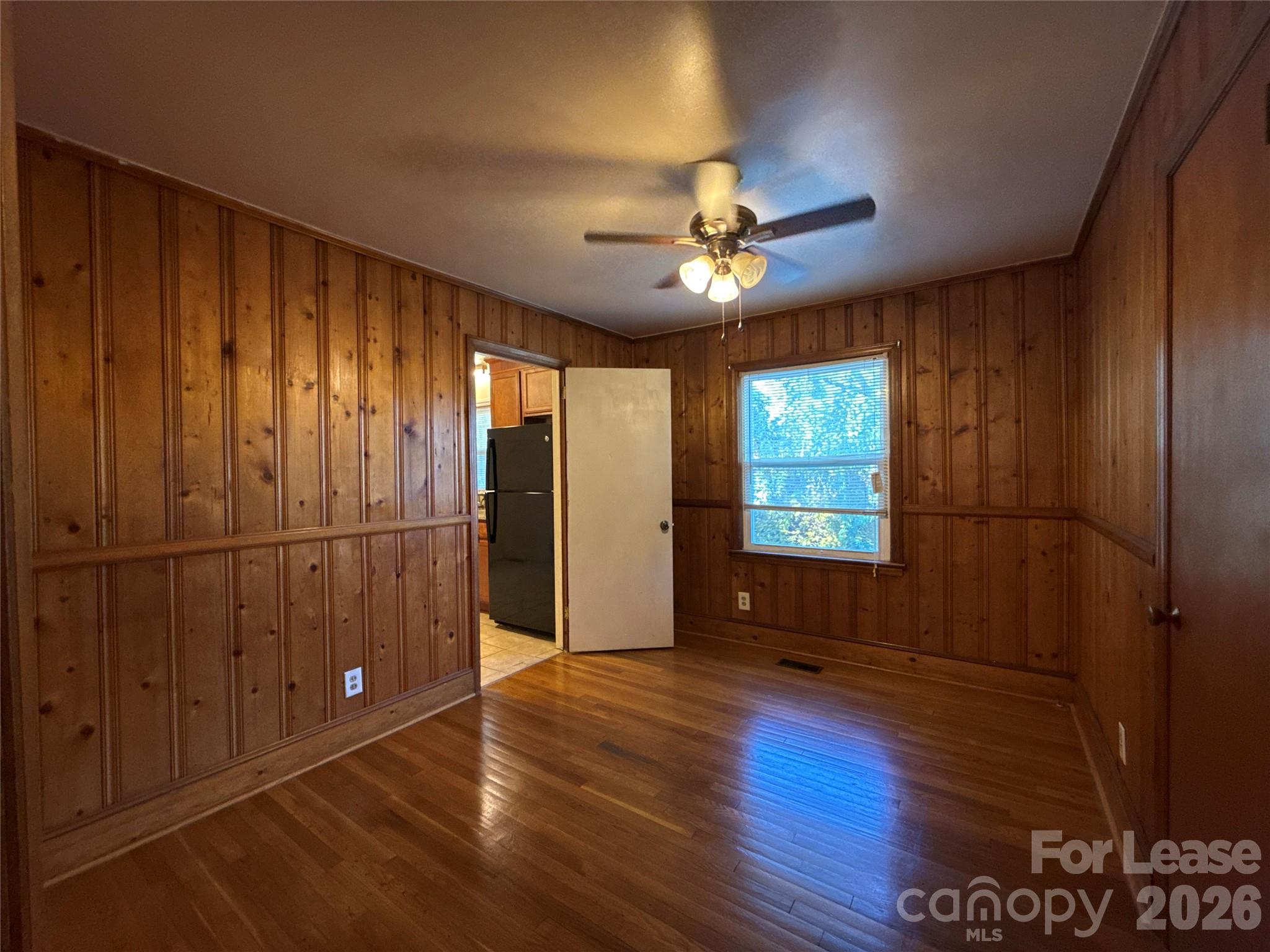 Single Family Residence at 1514 Waddell Street, Charlotte, photo 6 of 15